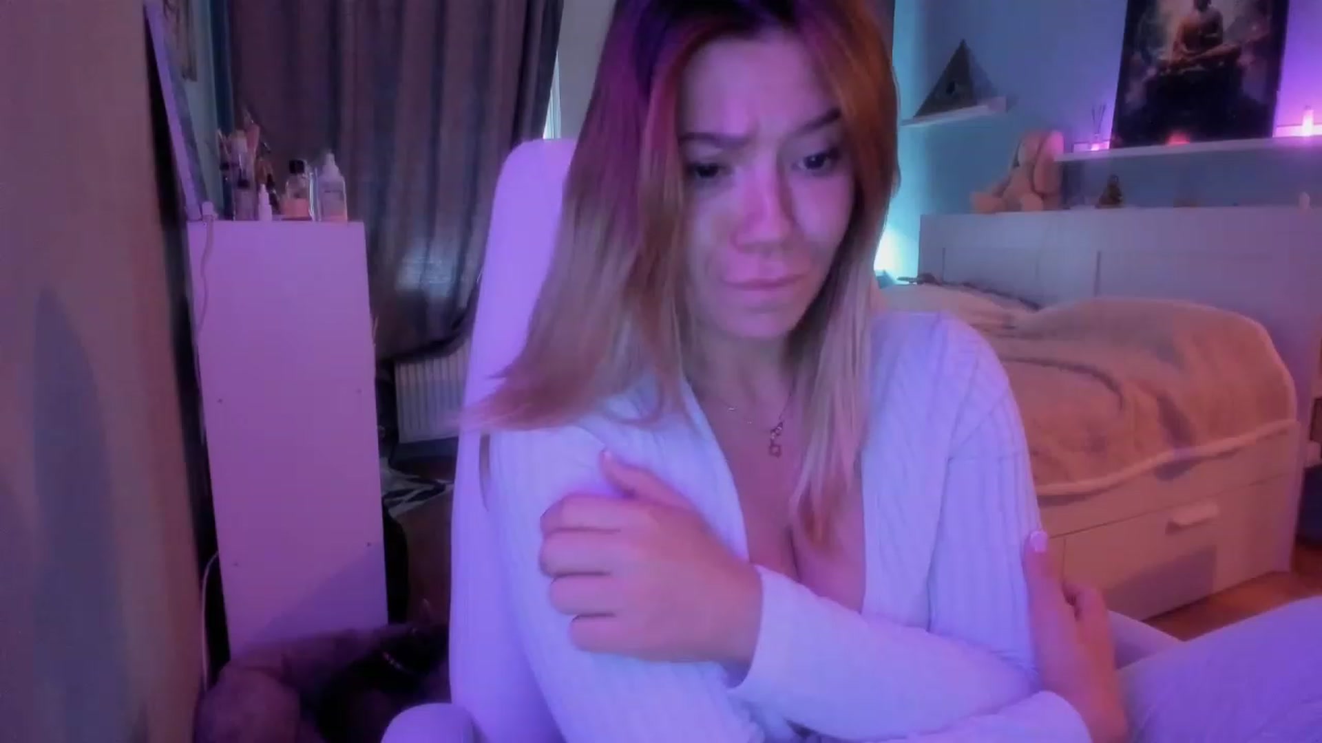 Gallery image thumbnail from NickyBlein's myfreecams stream on, 10/25/2023, 11:12 image 9 of 20