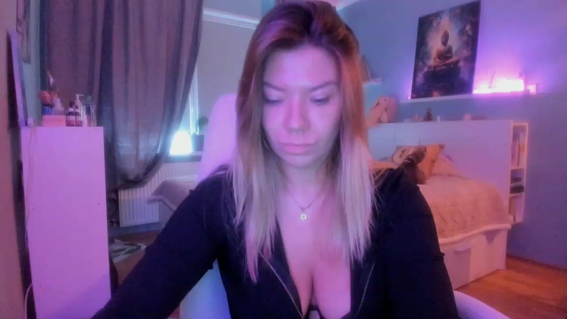 Gallery image thumbnail from NickyBlein's myfreecams stream on, 10/28/2023, 08:12 image 1 of 20