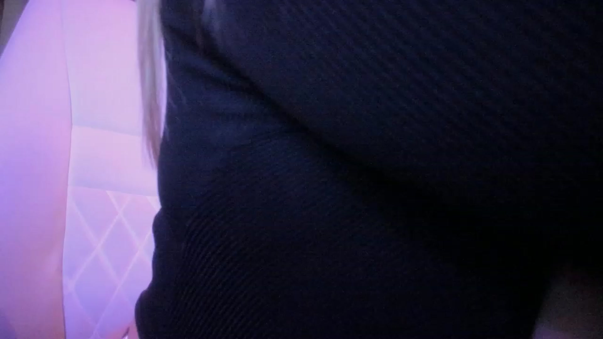 Gallery image thumbnail from NickyBlein's myfreecams stream on, 11/03/2023, 10:25 image 9 of 20