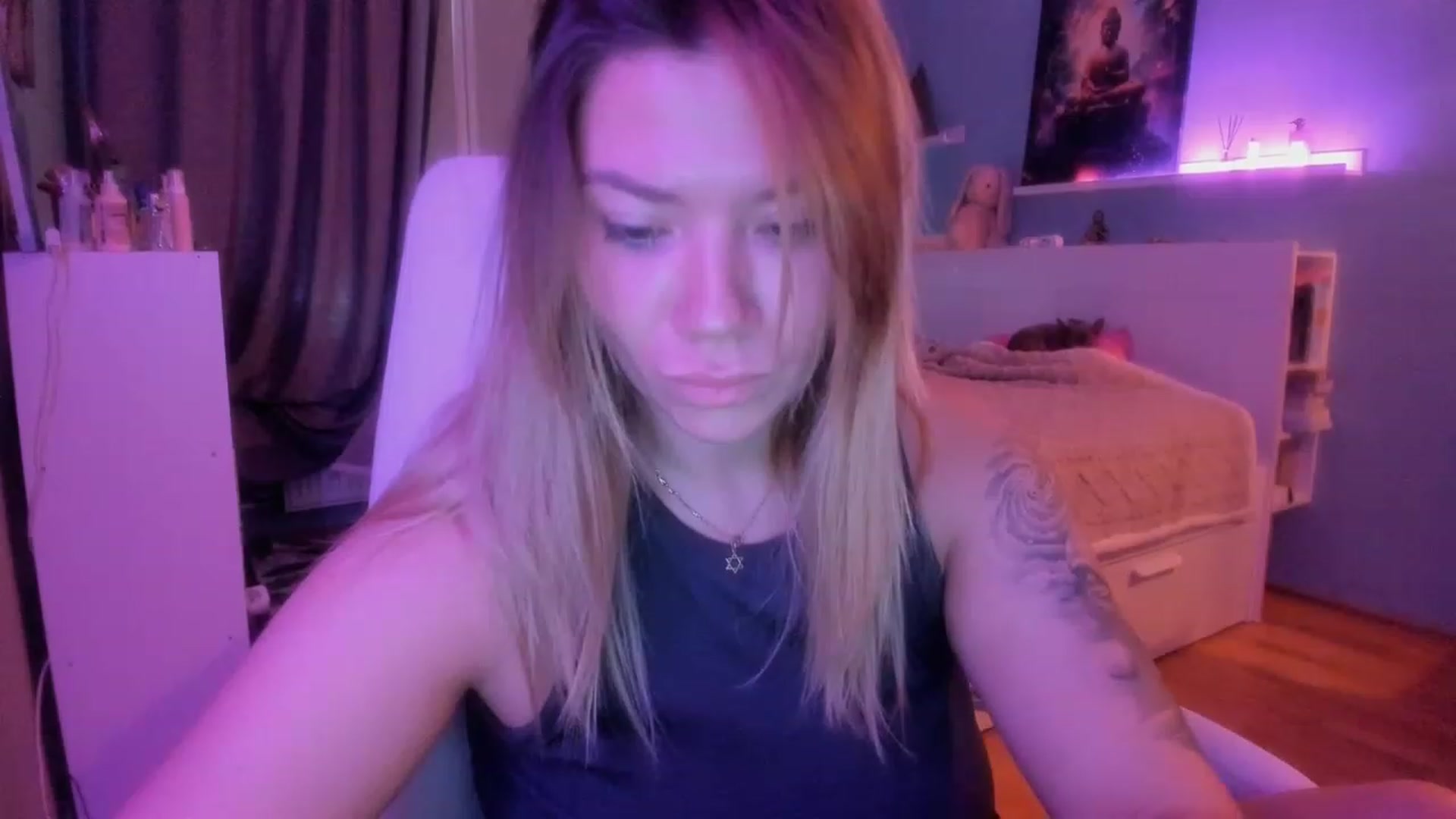 Gallery image thumbnail from NickyBlein's myfreecams stream on, 11/08/2023, 07:57 image 5 of 20