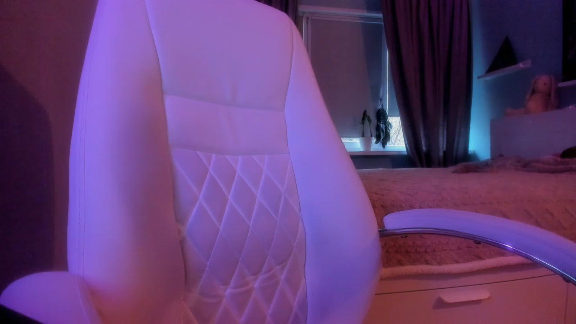 Gallery image thumbnail from NickyBlein's myfreecams stream on, 11/08/2023, 07:57 image 1 of 20