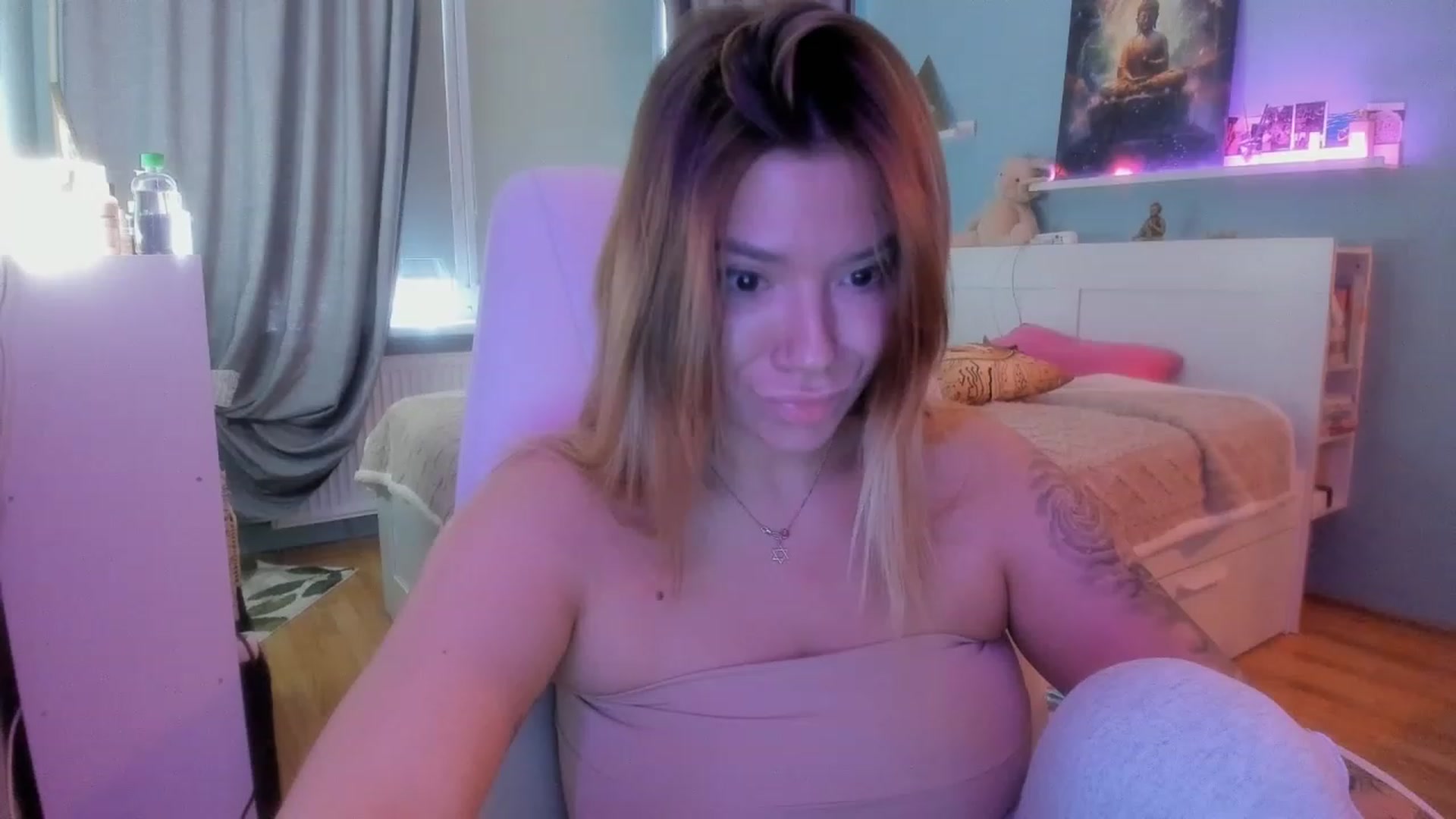 Gallery image thumbnail from NickyBlein's myfreecams stream on, 11/11/2023, 08:57 image 4 of 20
