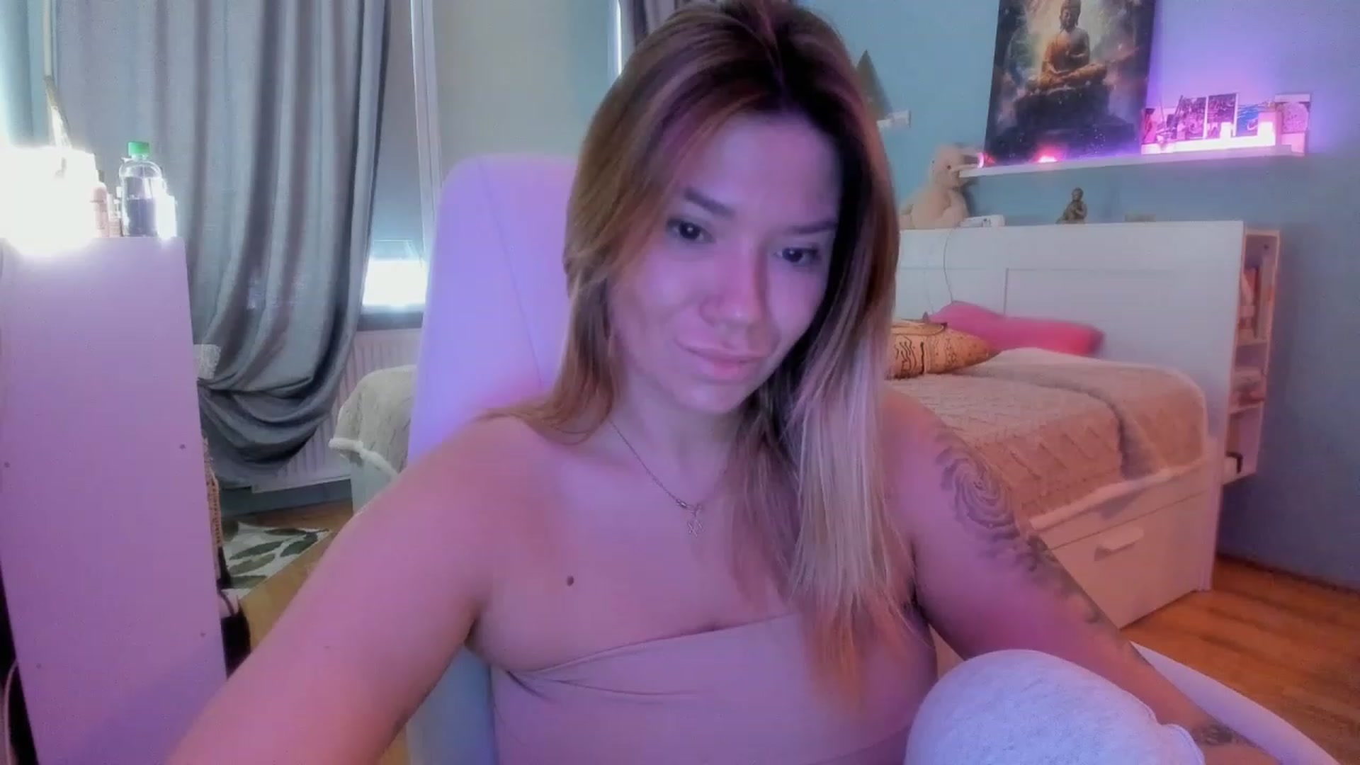 Gallery image thumbnail from NickyBlein's myfreecams stream on, 11/11/2023, 08:57 image 7 of 20