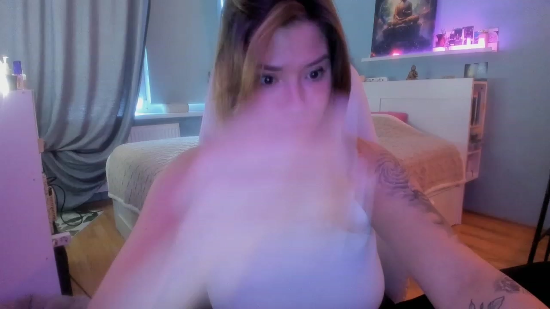 Gallery image thumbnail from NickyBlein's myfreecams stream on, 11/17/2023, 09:04 image 18 of 20