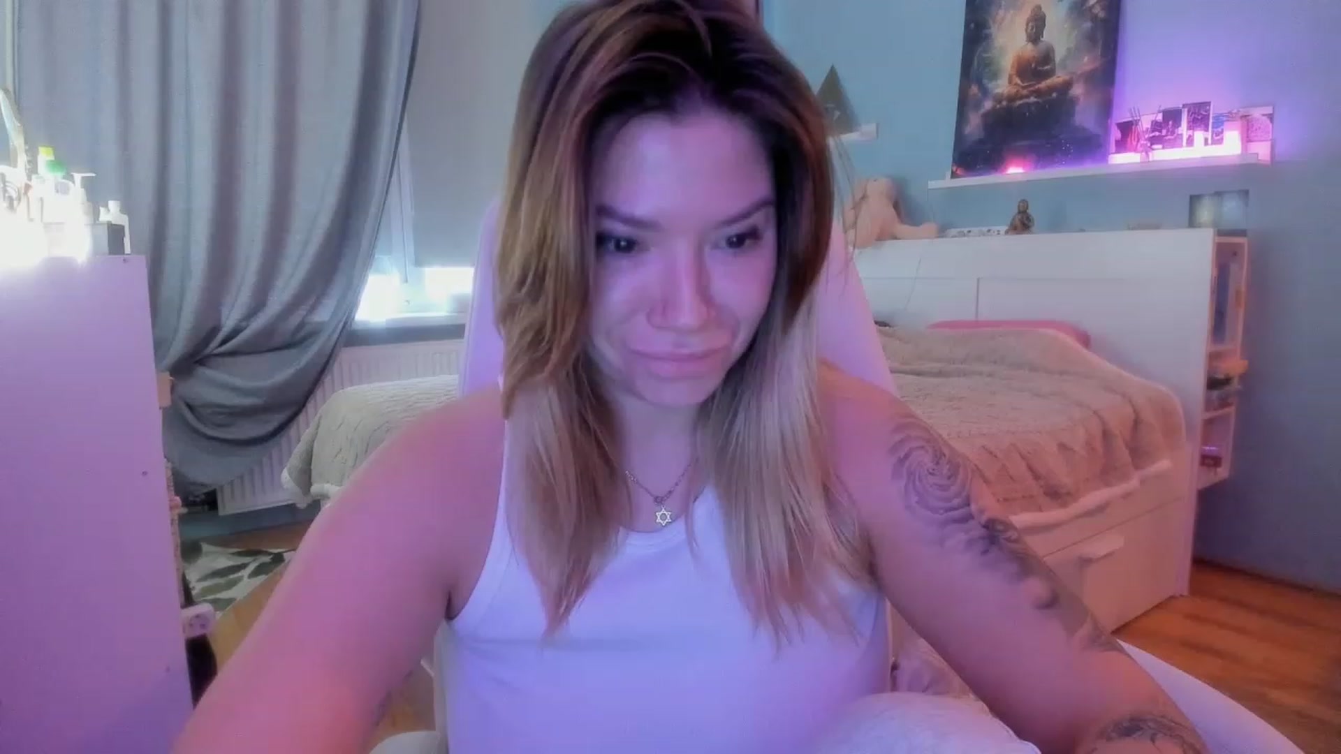 Gallery image thumbnail from NickyBlein's myfreecams stream on, 11/18/2023, 10:02 image 5 of 20