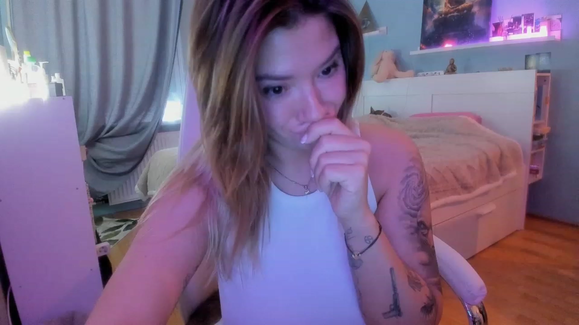 Gallery image thumbnail from NickyBlein's myfreecams stream on, 11/18/2023, 10:02 image 15 of 20