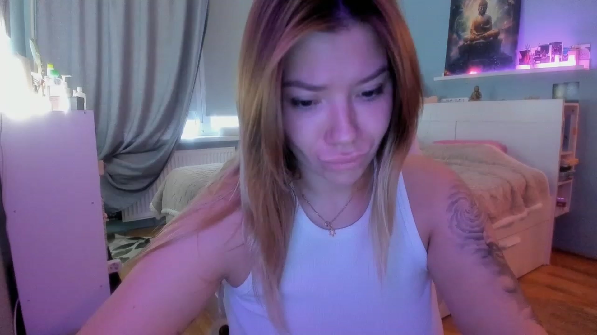 Gallery image thumbnail from NickyBlein's myfreecams stream on, 11/18/2023, 10:02 image 20 of 20