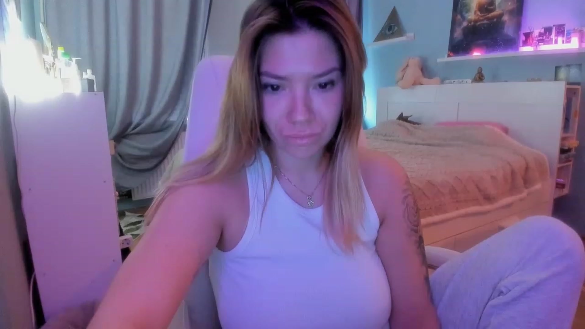 Gallery image thumbnail from NickyBlein's myfreecams stream on, 11/18/2023, 10:30 image 8 of 20
