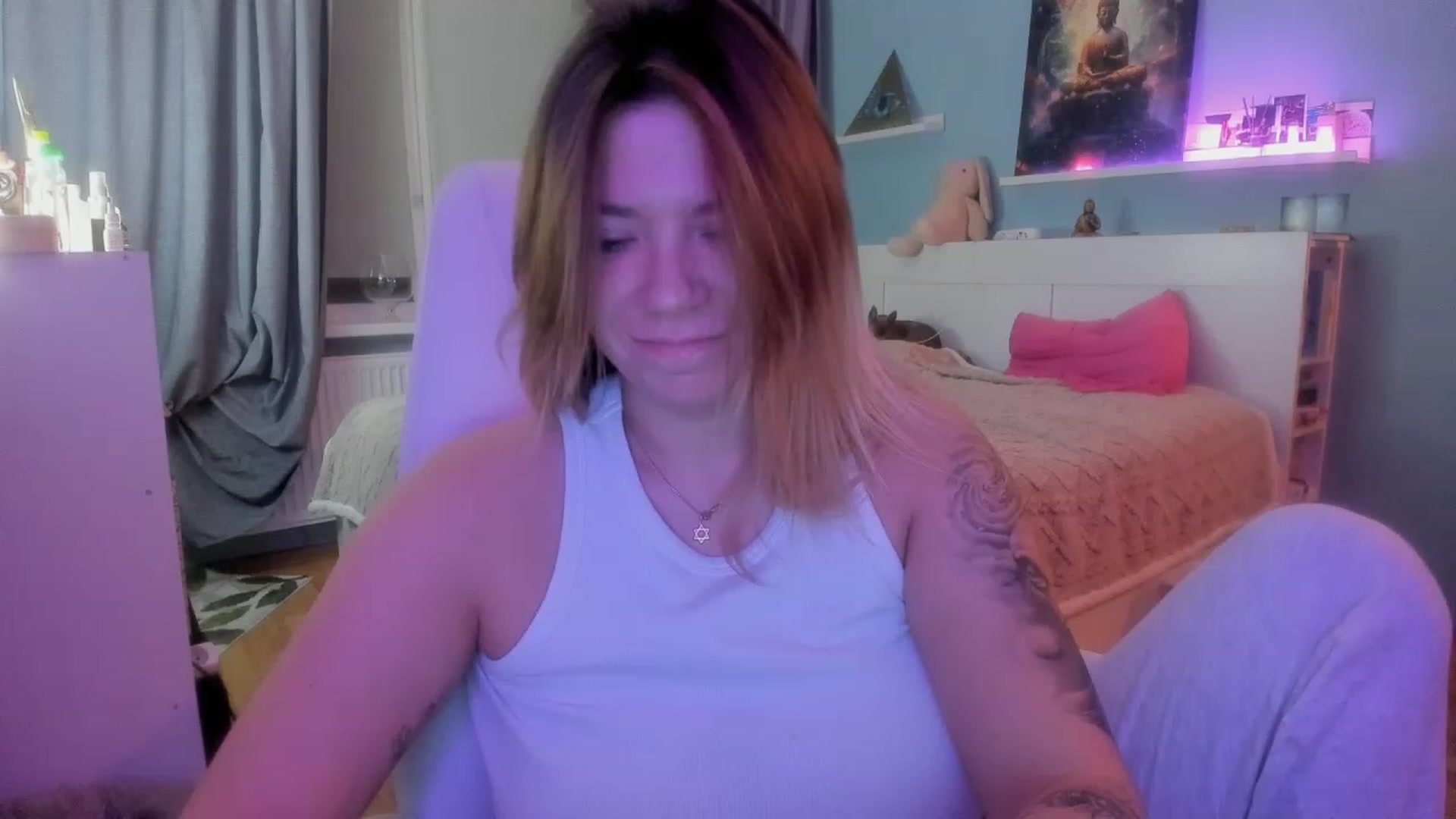 Gallery image thumbnail from NickyBlein's myfreecams stream on, 11/22/2023, 17:30 image 3 of 20