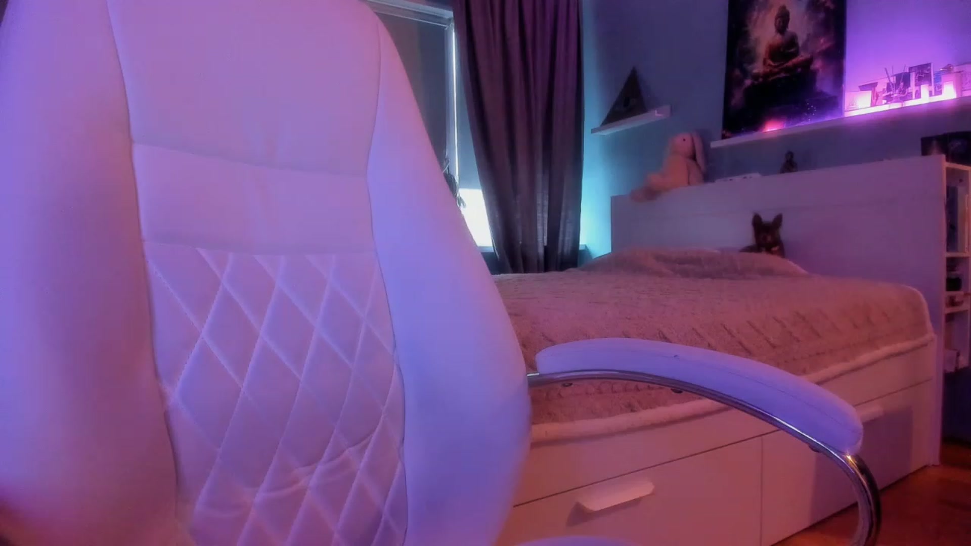 Gallery image thumbnail from NickyBlein's myfreecams stream on, 11/23/2023, 07:59 image 6 of 20