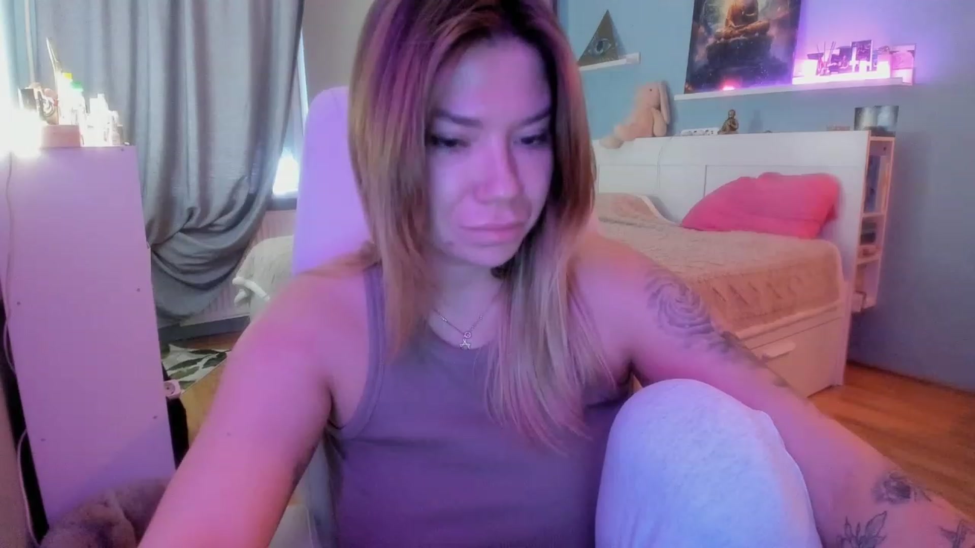 Gallery image thumbnail from NickyBlein's myfreecams stream on, 11/24/2023, 09:37 image 7 of 20