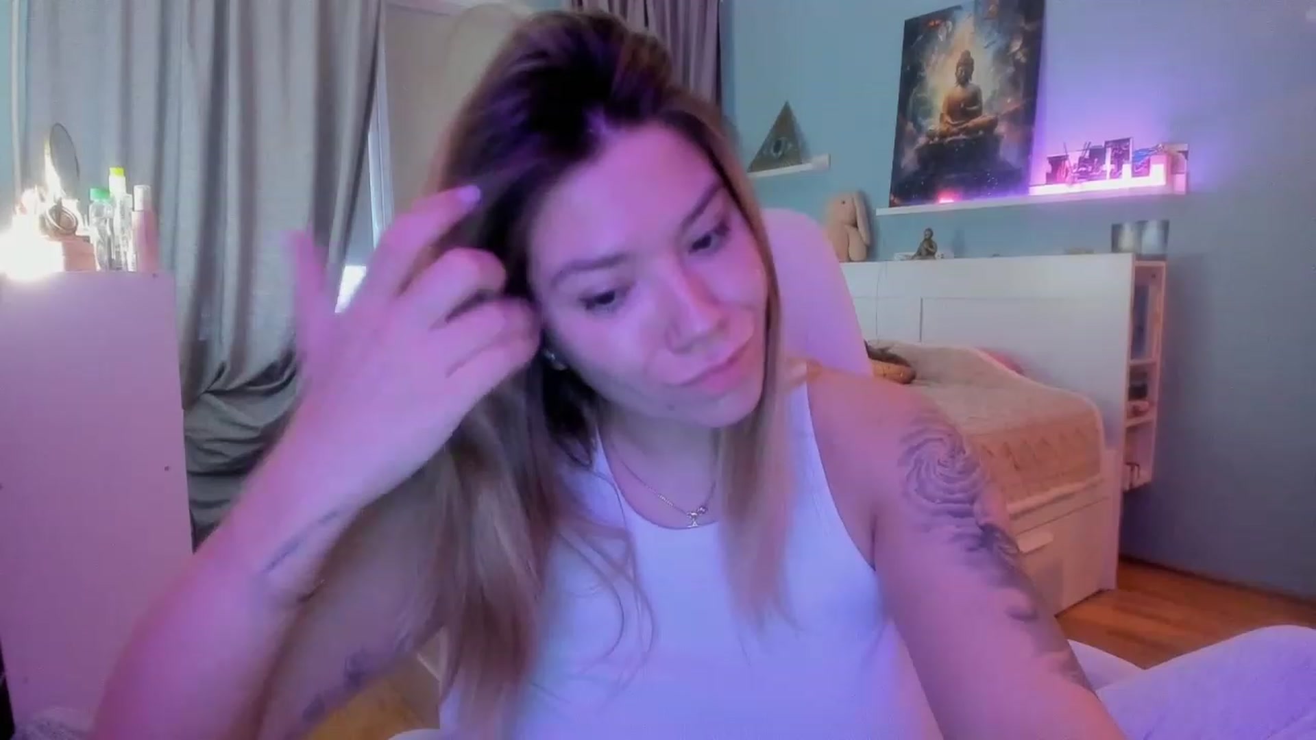 Gallery image thumbnail from NickyBlein's myfreecams stream on, 11/28/2023, 09:06 image 4 of 20