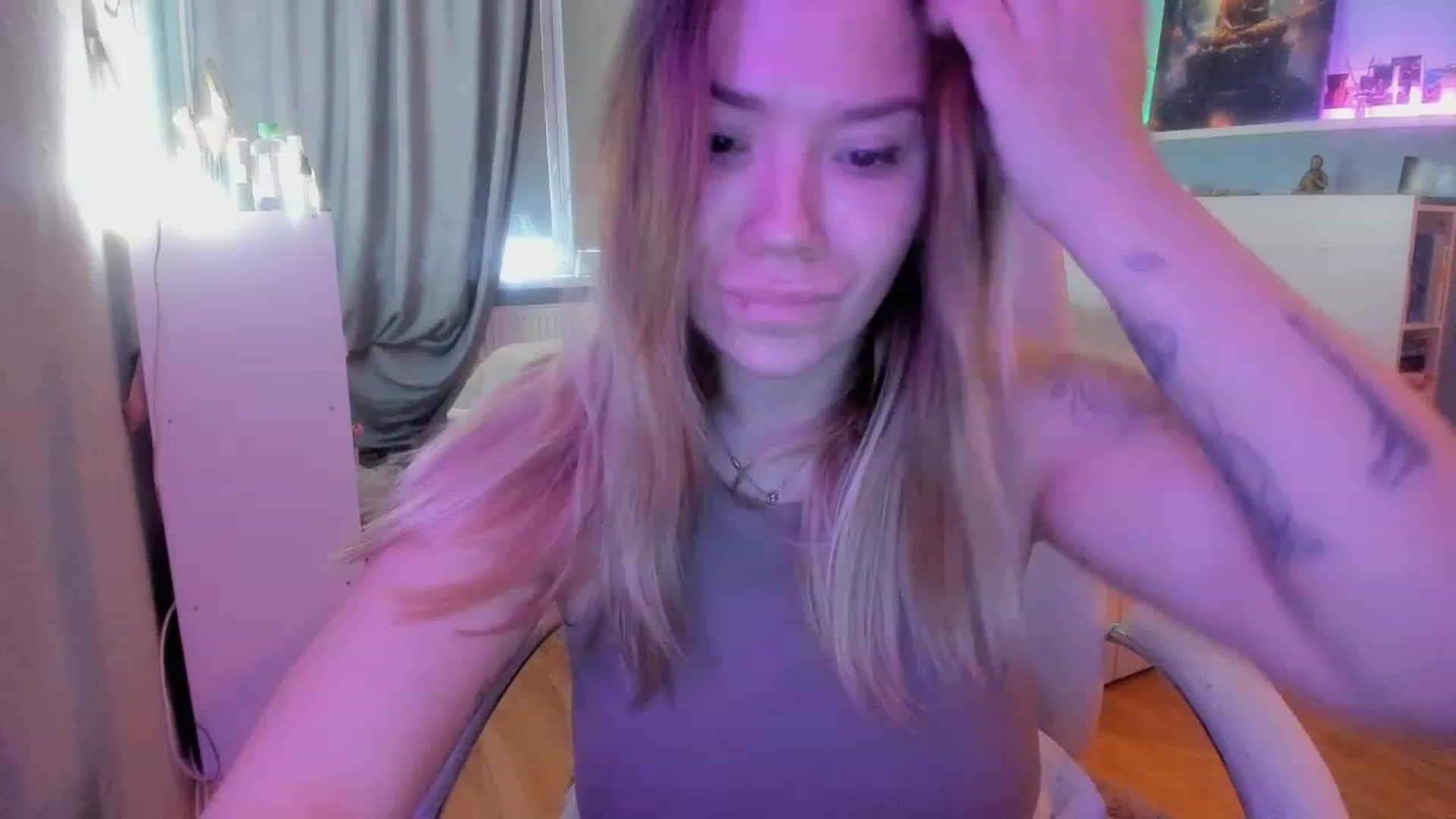 Gallery image thumbnail from NickyBlein's myfreecams stream on, 12/05/2023, 09:29 image 20 of 20
