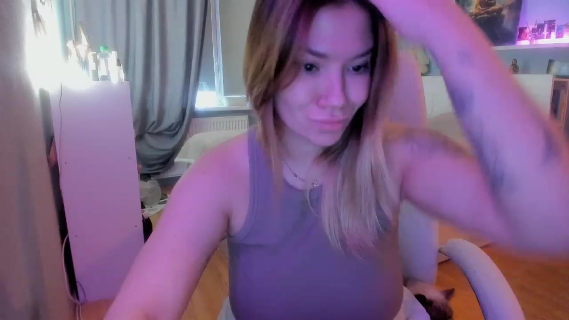 Gallery image thumbnail from NickyBlein's myfreecams stream on, 12/05/2023, 09:29 image 18 of 20