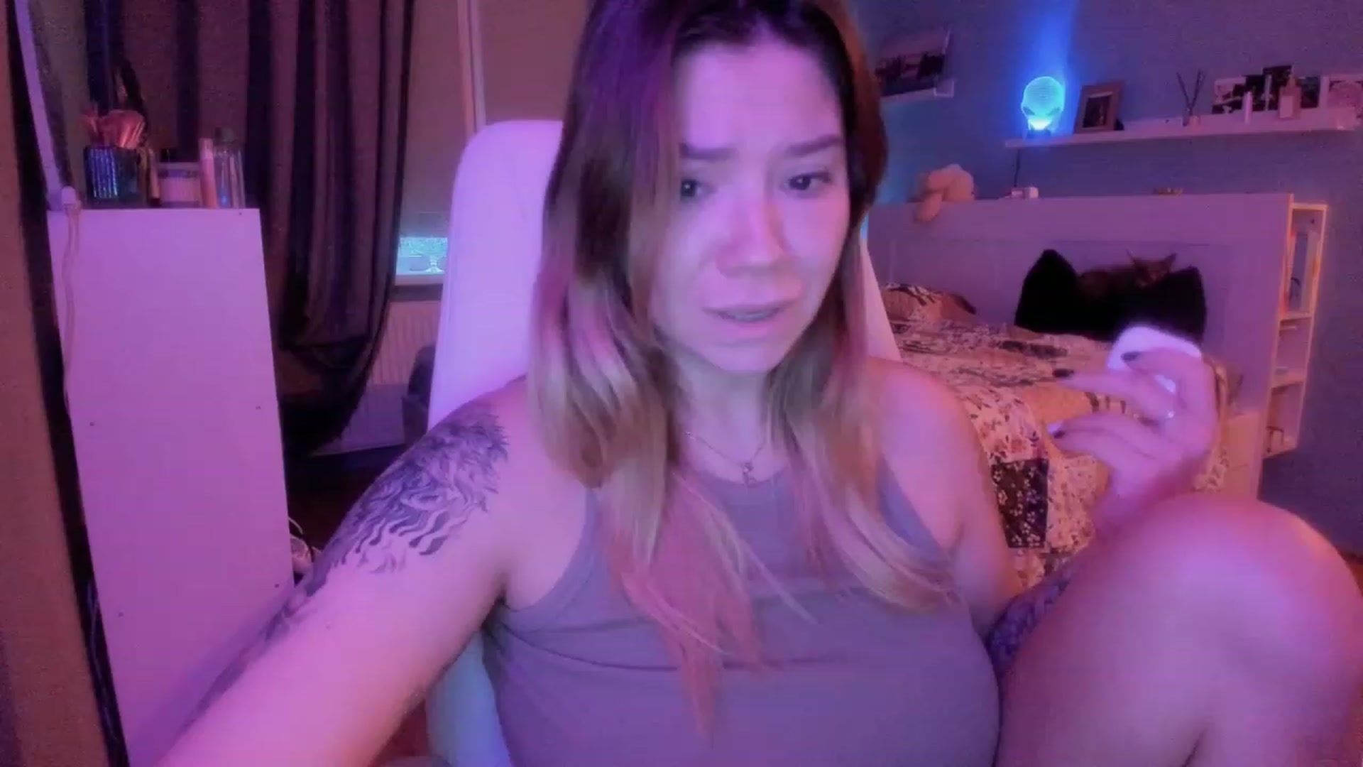 Gallery image thumbnail from NickyBlein's myfreecams stream on, 12/23/2023, 12:57 image 5 of 20