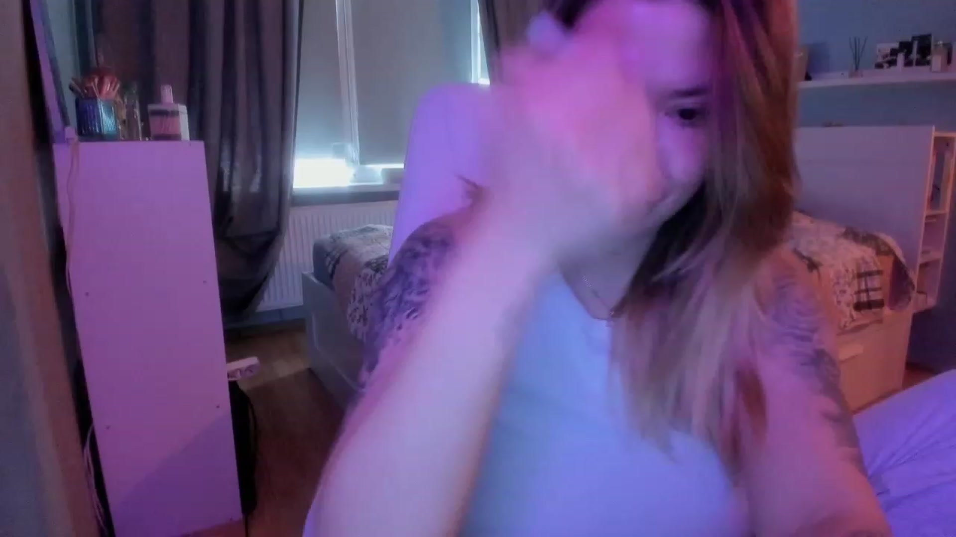 Gallery image thumbnail from NickyBlein's myfreecams stream on, 12/26/2023, 11:36 image 1 of 20