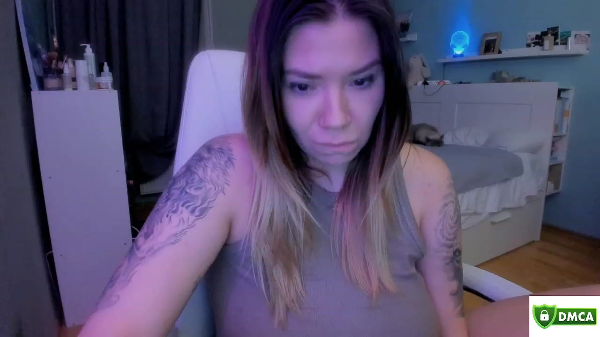 Gallery image thumbnail from NickyBlein's myfreecams stream on, 03/12/2024, 17:16 image 13 of 20