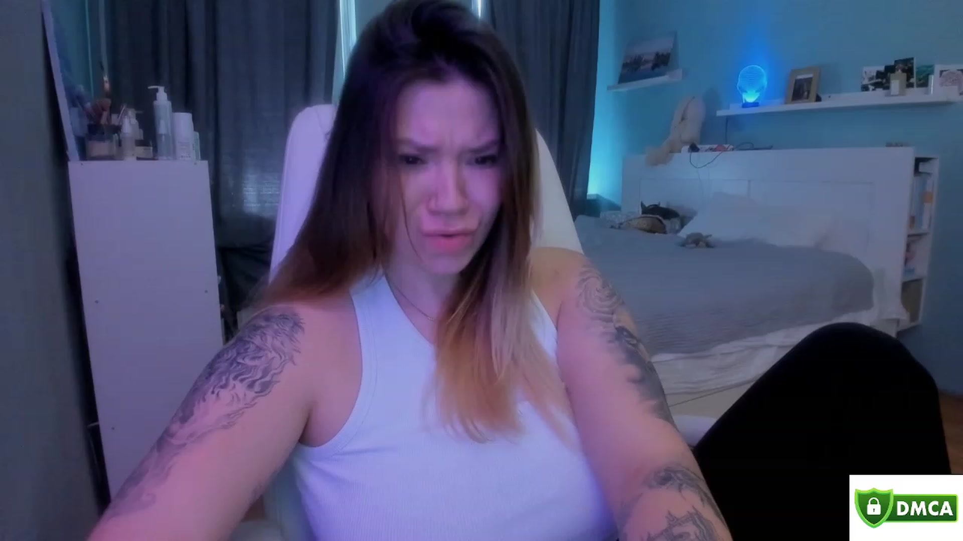 Gallery image thumbnail from NickyBlein's myfreecams stream on, 03/13/2024, 09:18 image 14 of 20