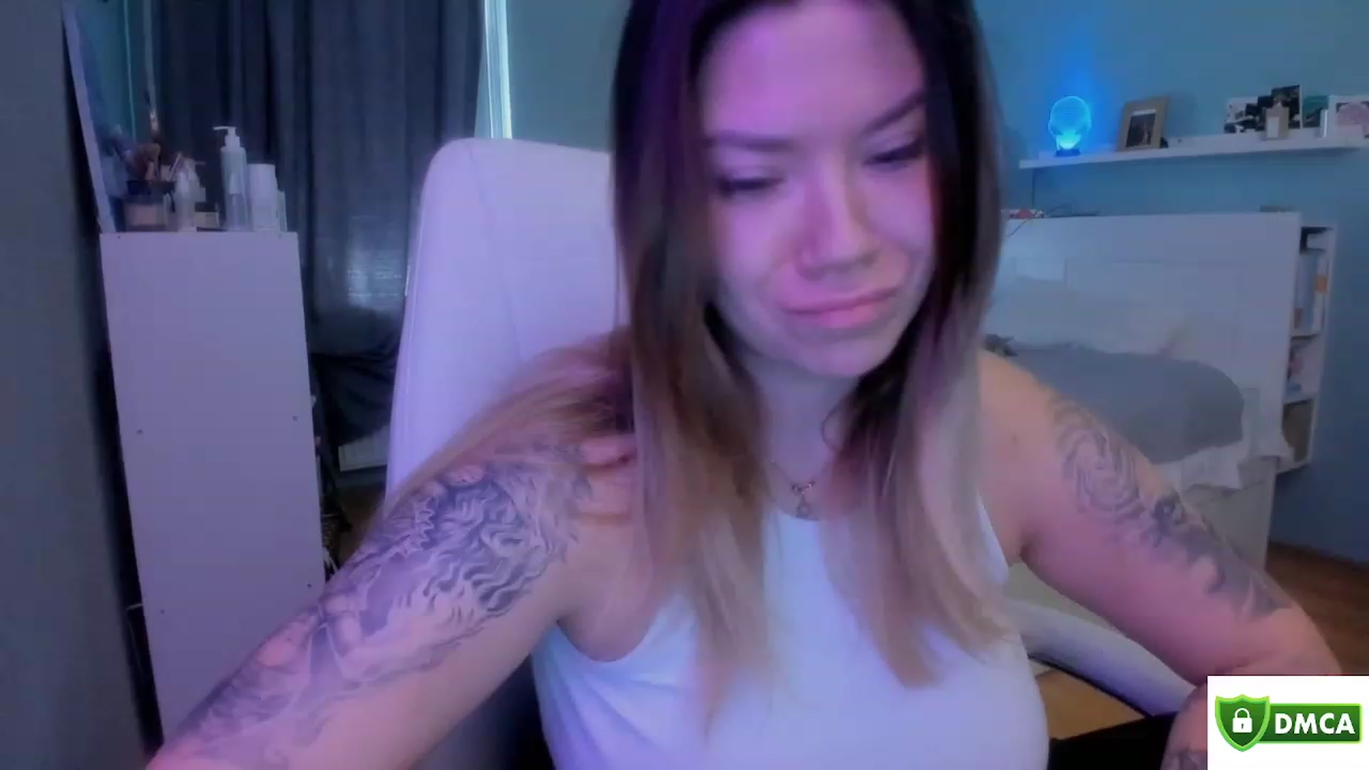 Gallery image thumbnail from NickyBlein's myfreecams stream on, 03/13/2024, 09:18 image 15 of 20