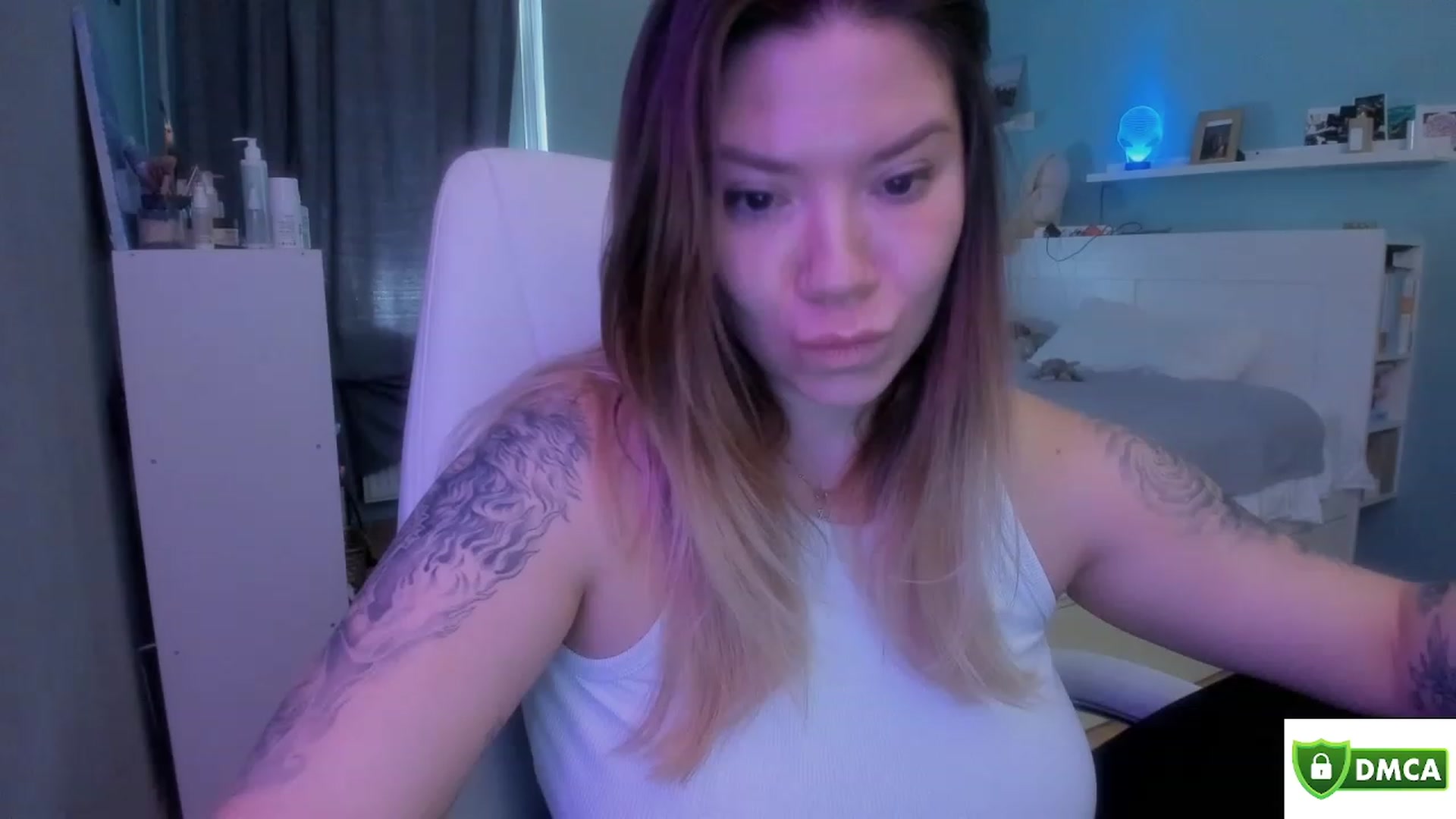 Gallery image thumbnail from NickyBlein's myfreecams stream on, 03/13/2024, 09:18 image 10 of 20