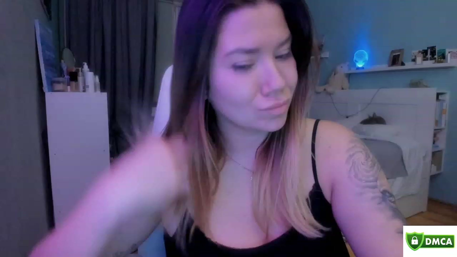 Gallery image thumbnail from NickyBlein's myfreecams stream on, 03/14/2024, 18:35 image 19 of 20