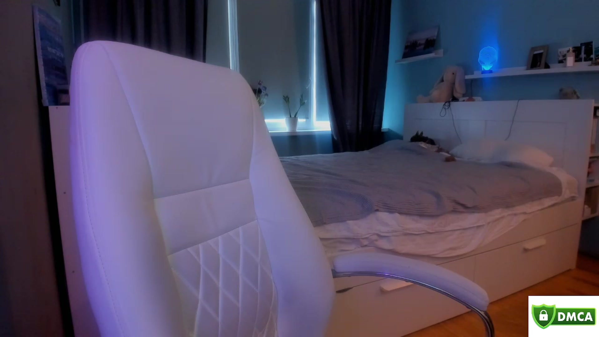 Gallery image thumbnail from NickyBlein's myfreecams stream on, 03/16/2024, 08:54 image 20 of 20