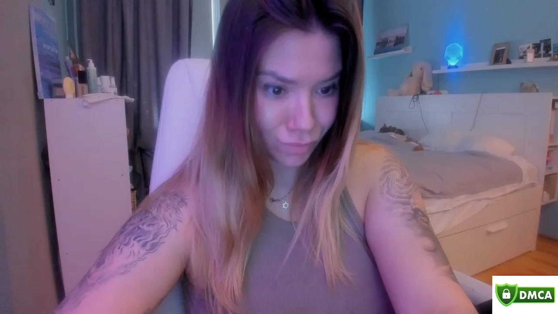 Gallery image thumbnail from NickyBlein's myfreecams stream on, 03/16/2024, 08:54 image 13 of 20