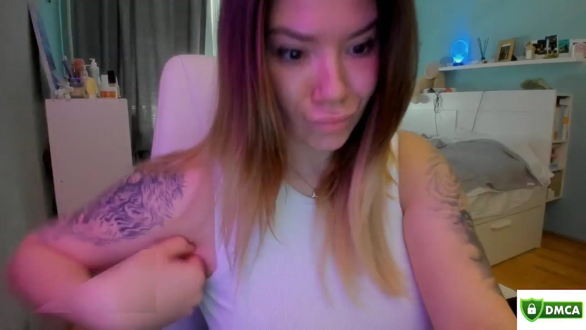 Gallery image thumbnail from NickyBlein's myfreecams stream on, 03/20/2024, 09:01 image 10 of 20