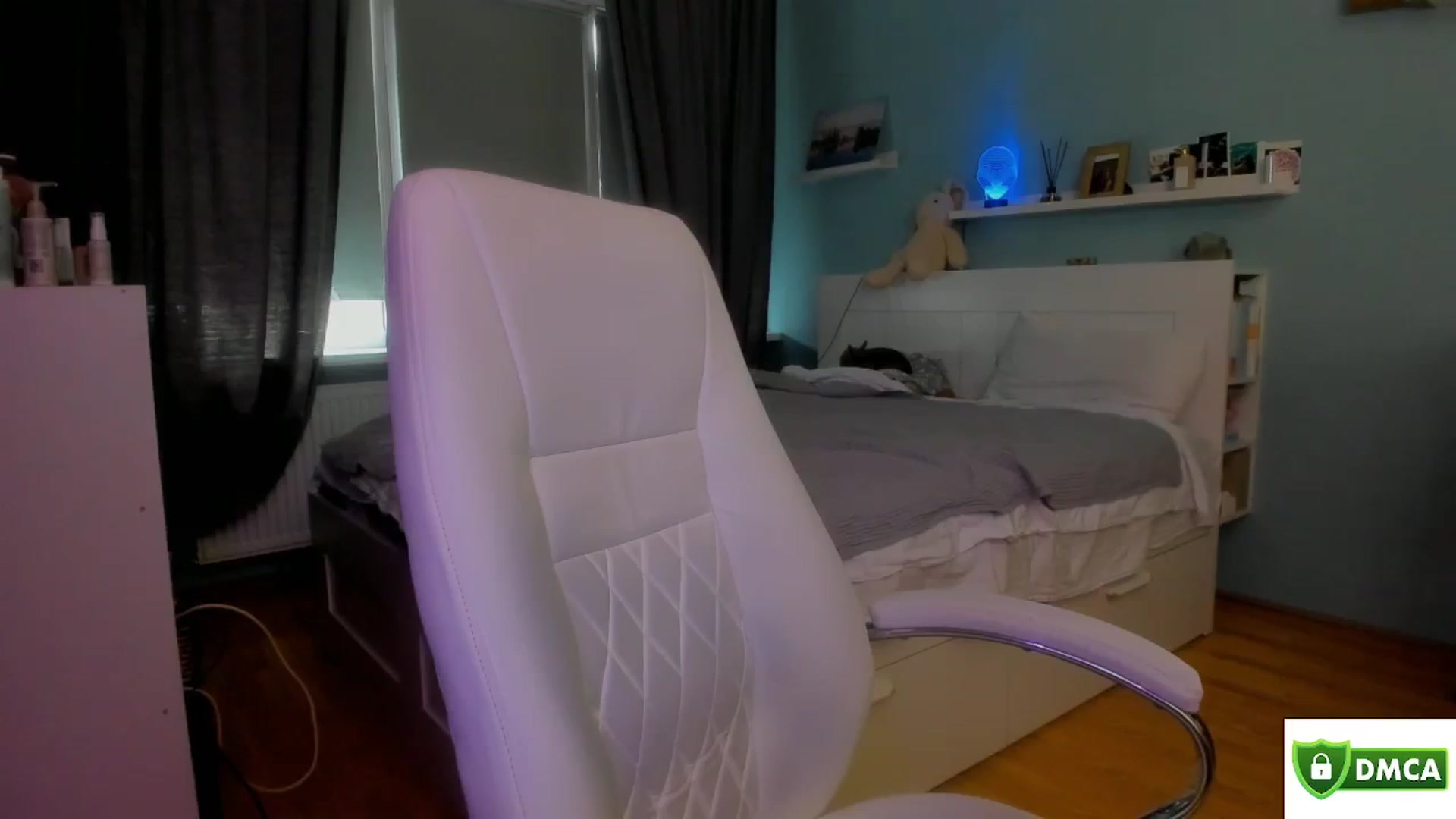 Gallery image thumbnail from NickyBlein's myfreecams stream on, 03/21/2024, 09:15 image 4 of 20