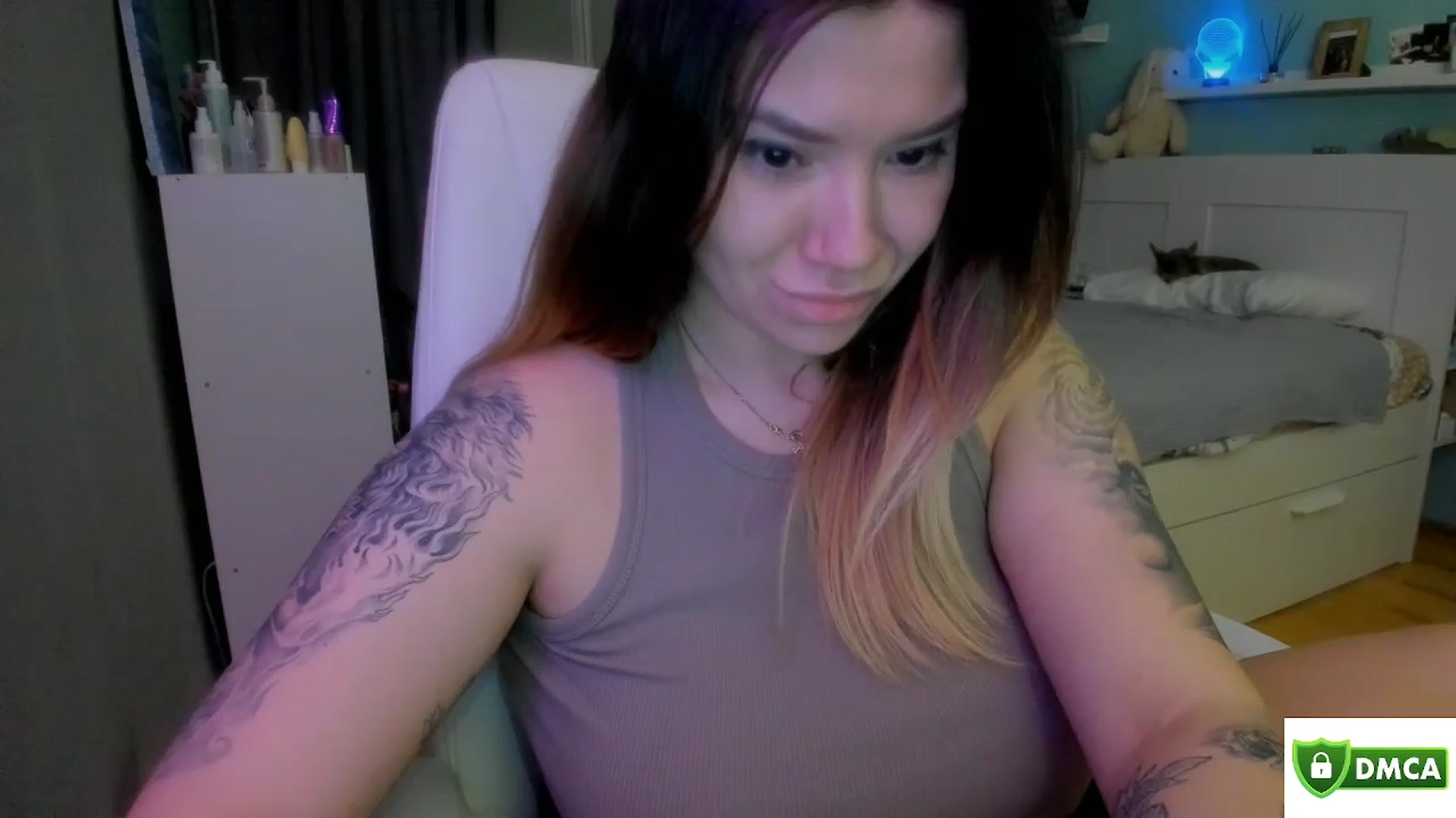 Gallery image thumbnail from NickyBlein's myfreecams stream on, 03/26/2024, 18:01 image 14 of 20