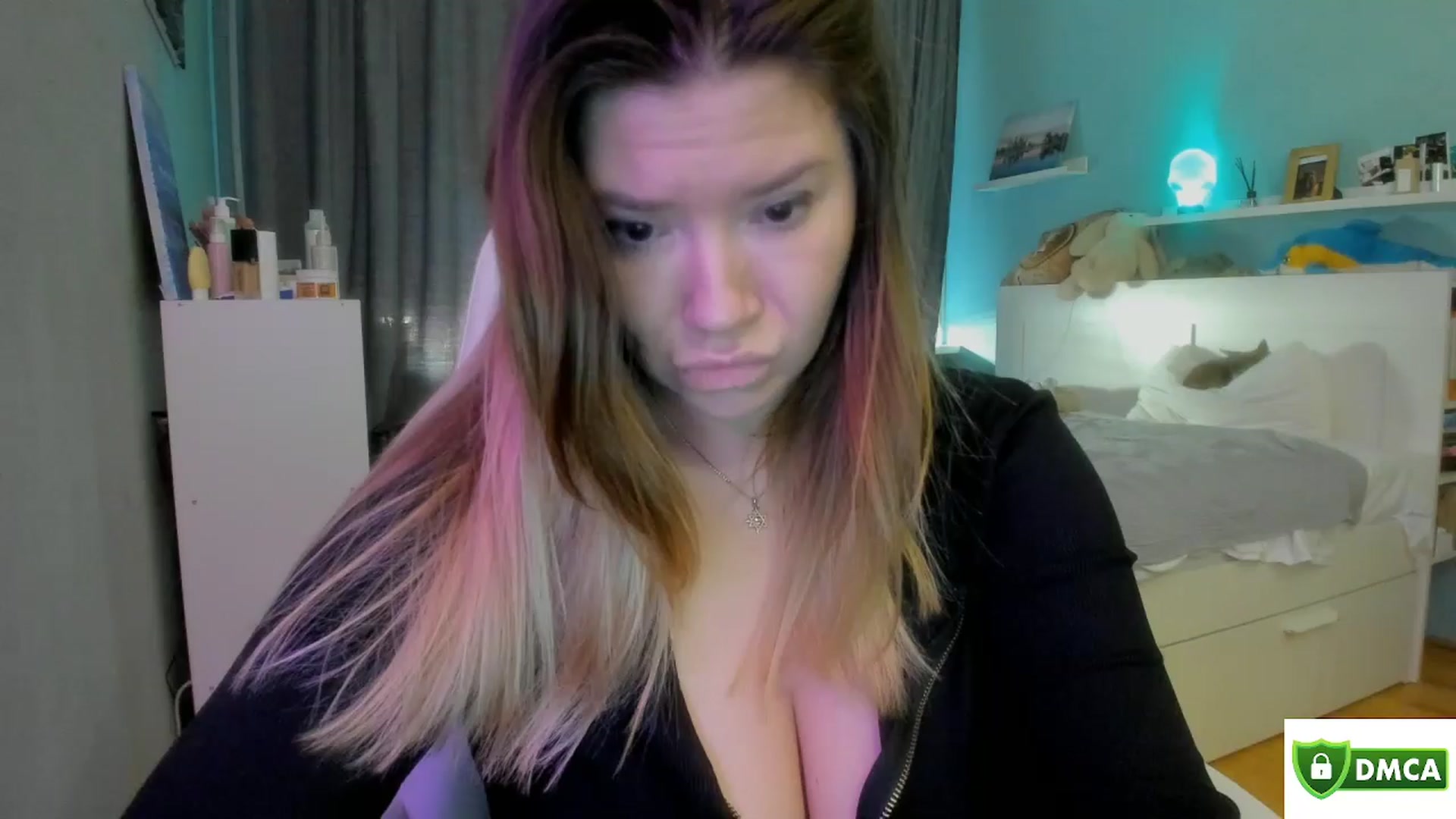 Gallery image thumbnail from NickyBlein's myfreecams stream on, 04/08/2024, 12:21 image 7 of 20