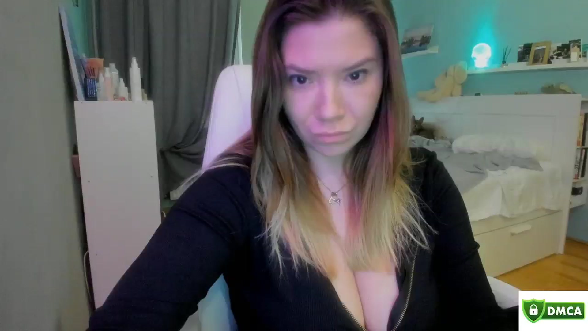 Gallery image thumbnail from NickyBlein's myfreecams stream on, 04/25/2024, 12:56 image 13 of 20