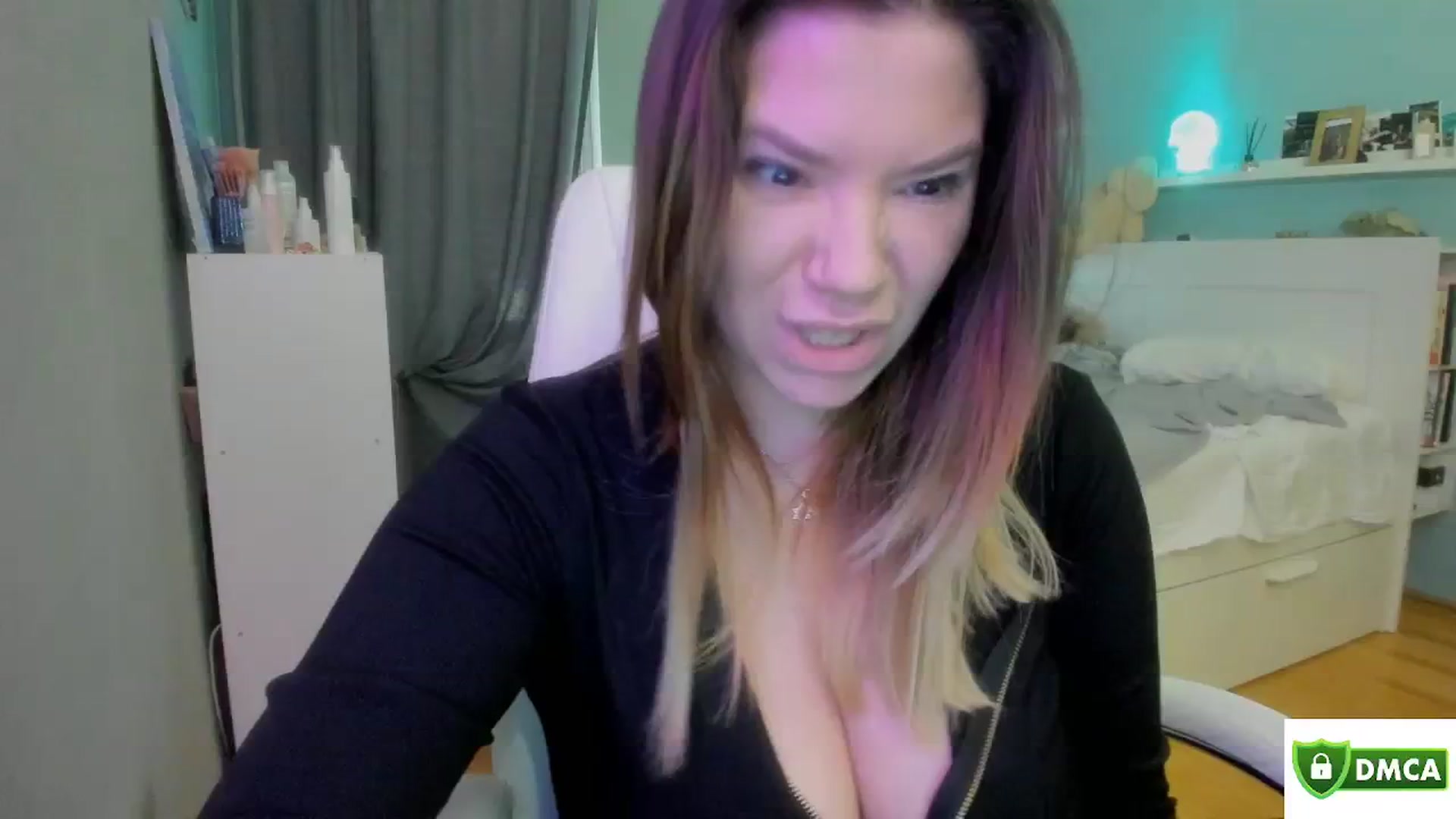 Gallery image thumbnail from NickyBlein's myfreecams stream on, 04/25/2024, 12:56 image 11 of 20