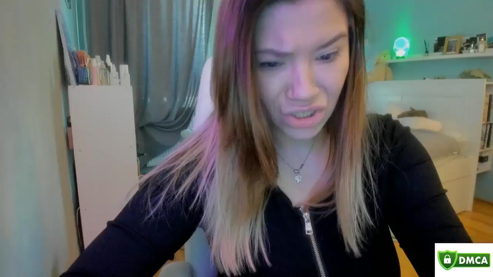 Gallery image thumbnail from NickyBlein's myfreecams stream on, 05/02/2024, 10:02 image 13 of 20