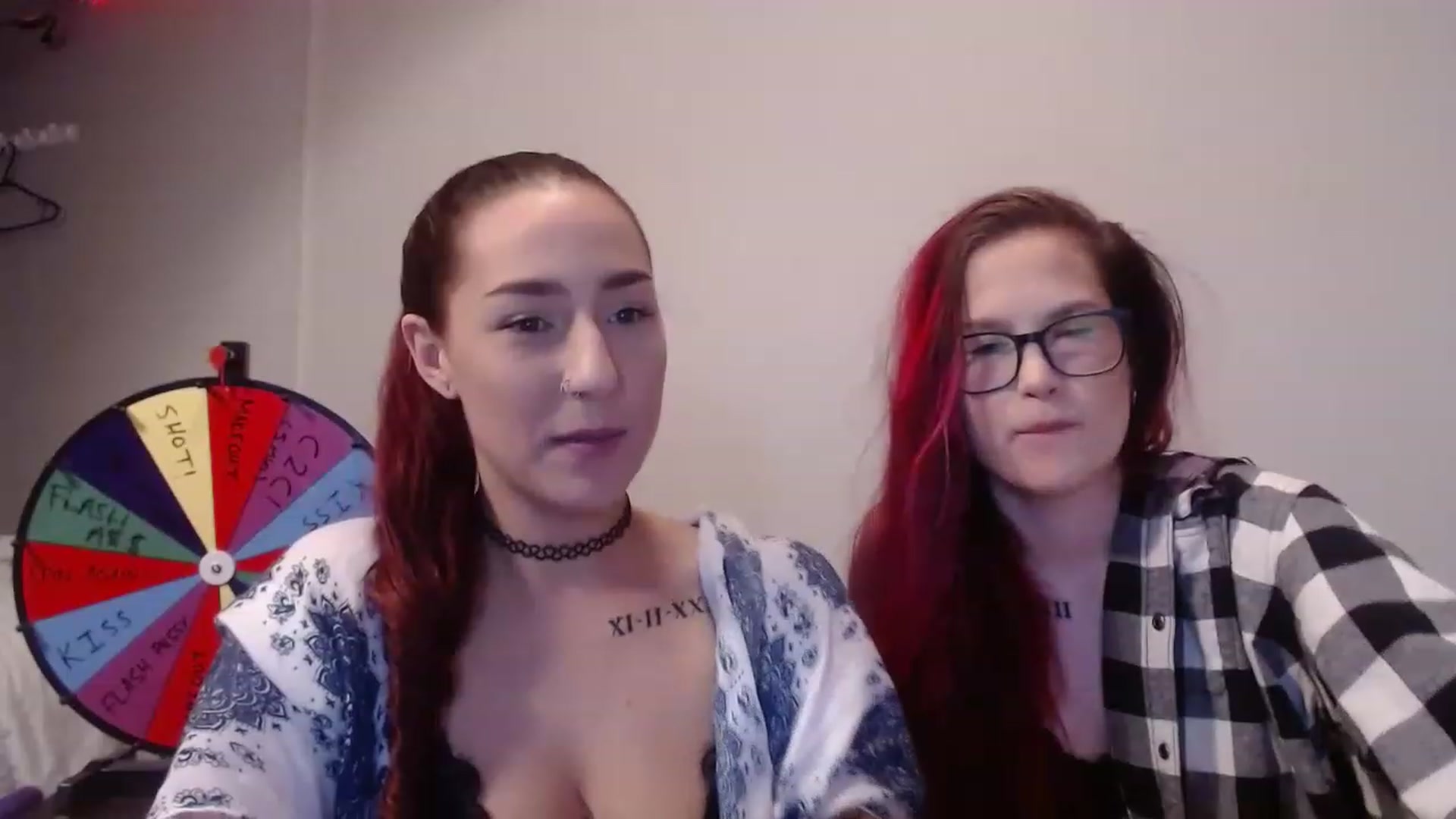 Gallery image thumbnail from Nickyx0x's myfreecams stream on, 12/15/2022, 18:51 image 20 of 20
