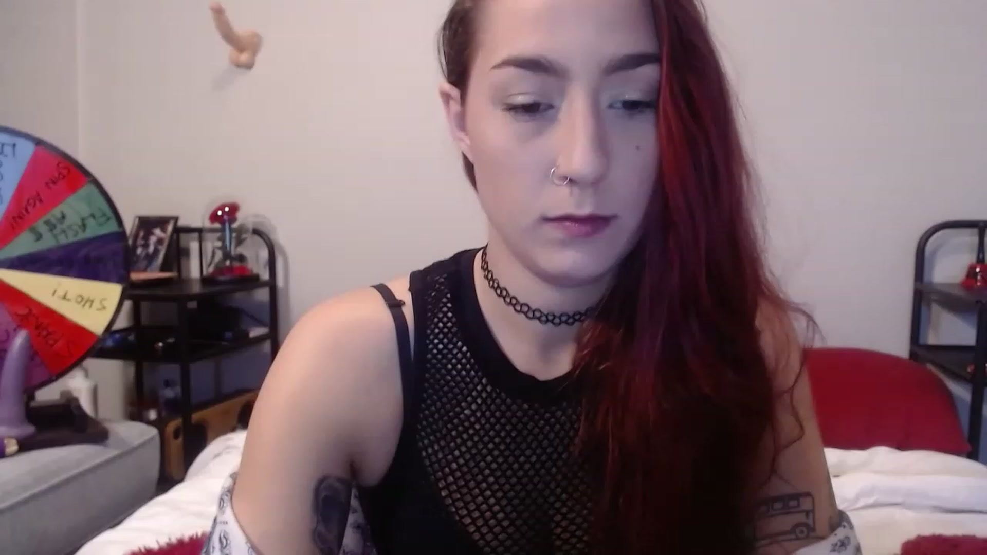 Gallery image thumbnail from Nickyx0x's myfreecams stream on, 12/16/2022, 17:42 image 15 of 20