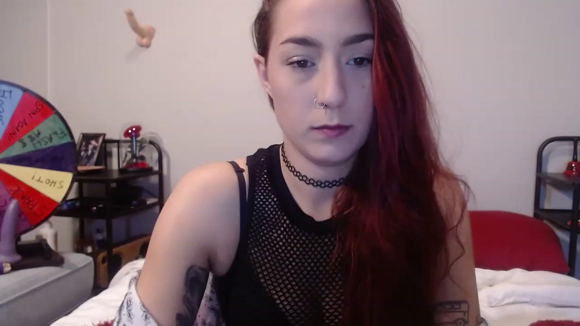 Gallery image thumbnail from Nickyx0x's myfreecams stream on, 12/16/2022, 17:42 image 16 of 20