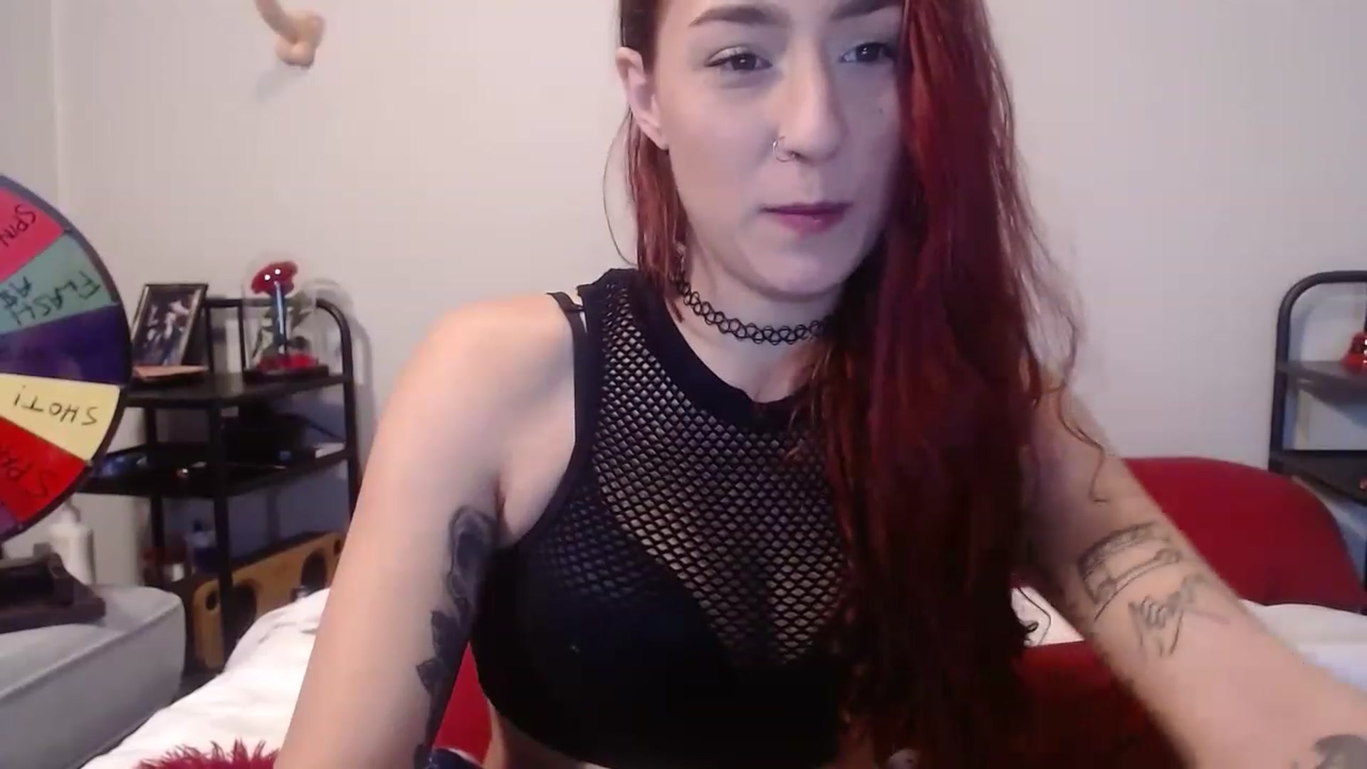 Gallery image thumbnail from Nickyx0x's myfreecams stream on, 12/16/2022, 18:06 image 20 of 20