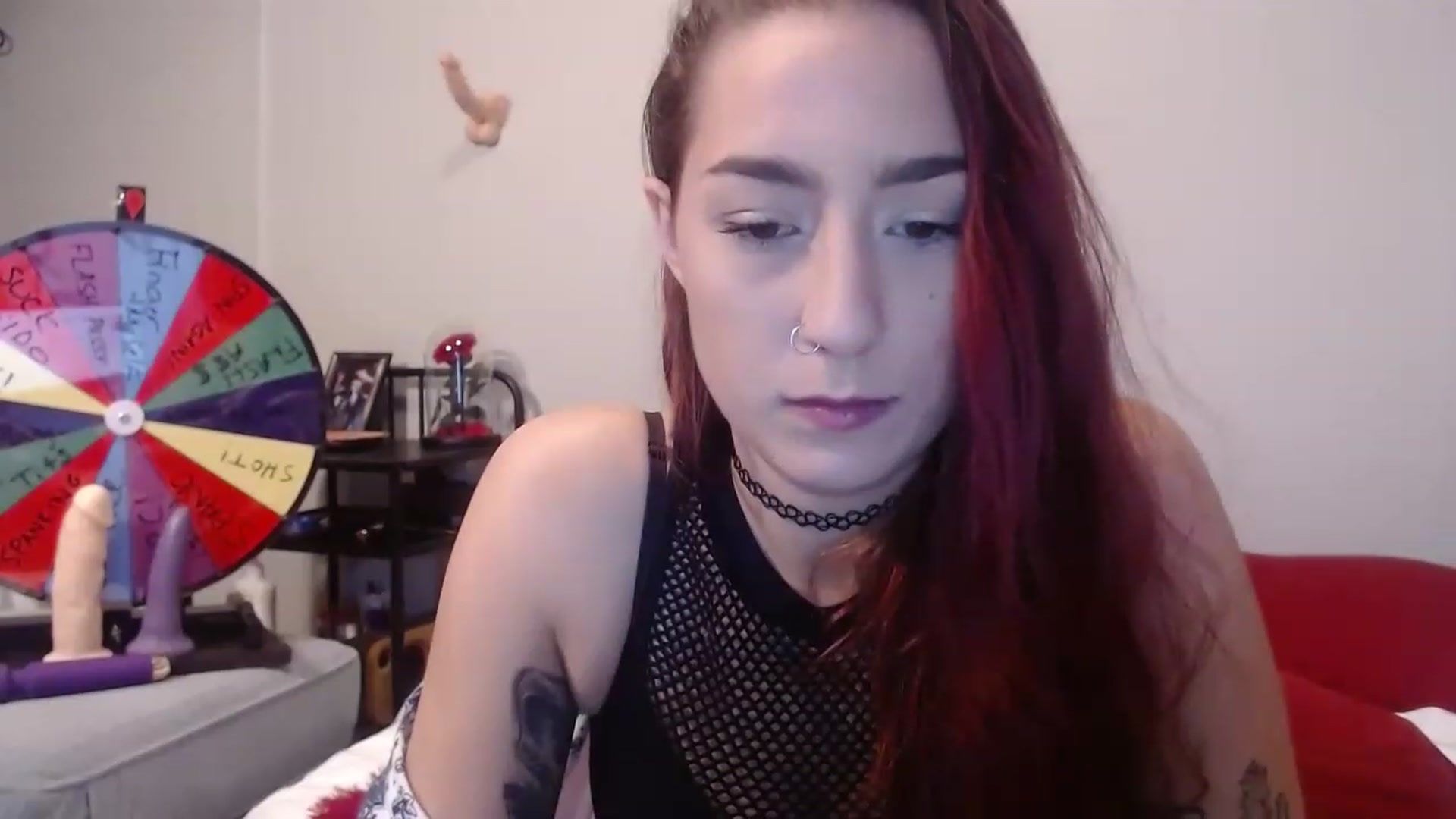 Gallery image thumbnail from Nickyx0x's myfreecams stream on, 12/16/2022, 18:06 image 15 of 20