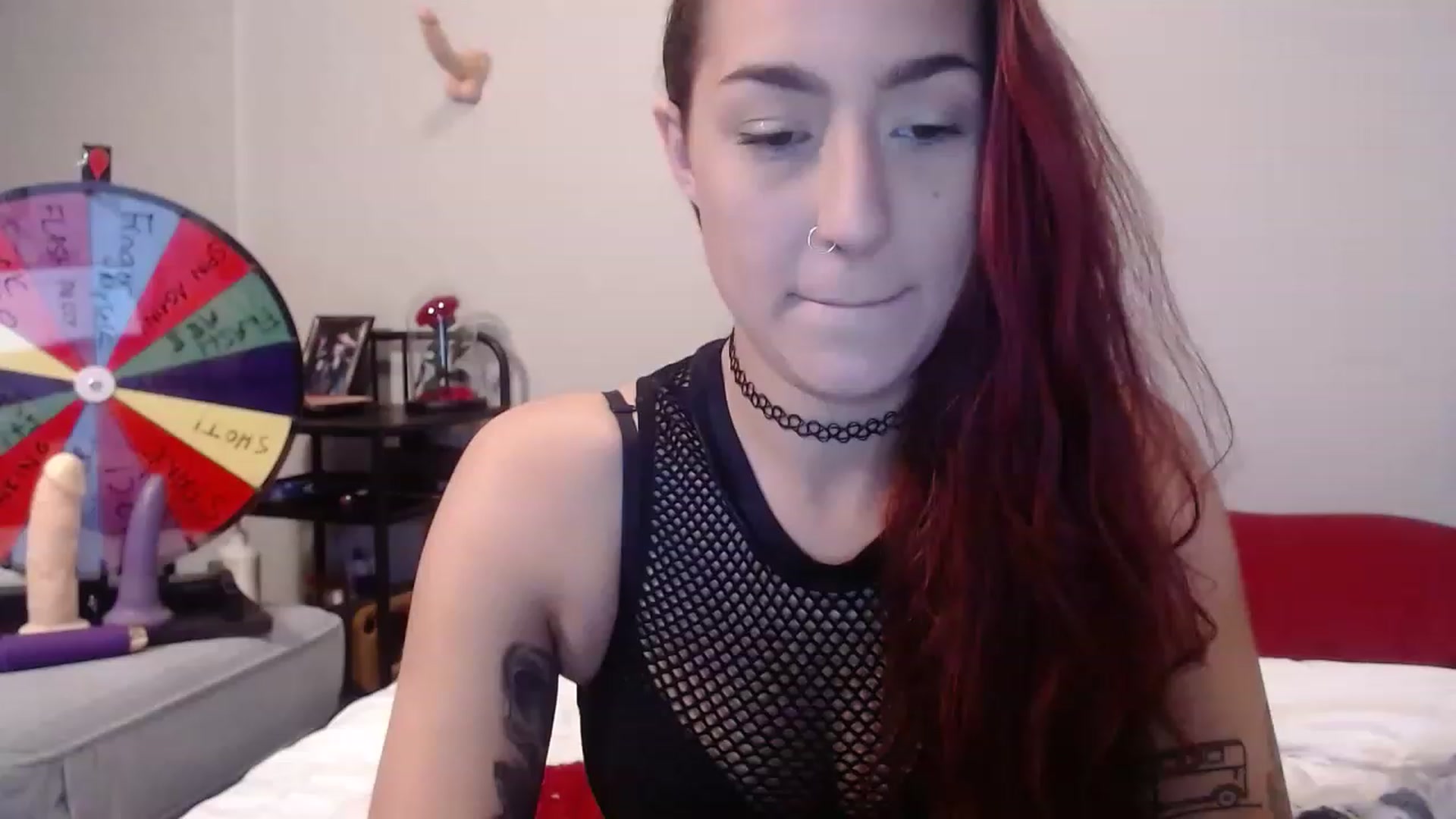 Gallery image thumbnail from Nickyx0x's myfreecams stream on, 12/16/2022, 19:31 image 4 of 20