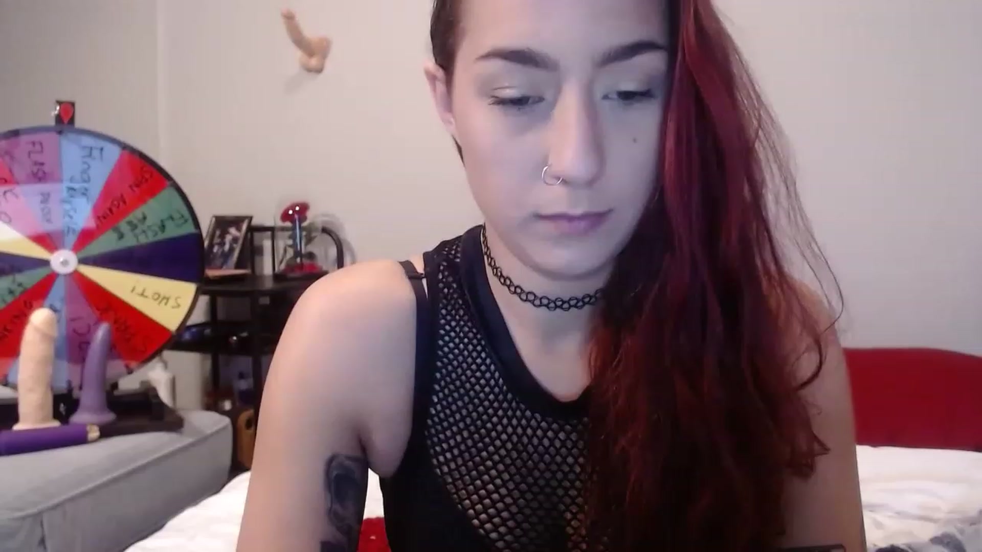 Gallery image thumbnail from Nickyx0x's myfreecams stream on, 12/16/2022, 19:31 image 6 of 20