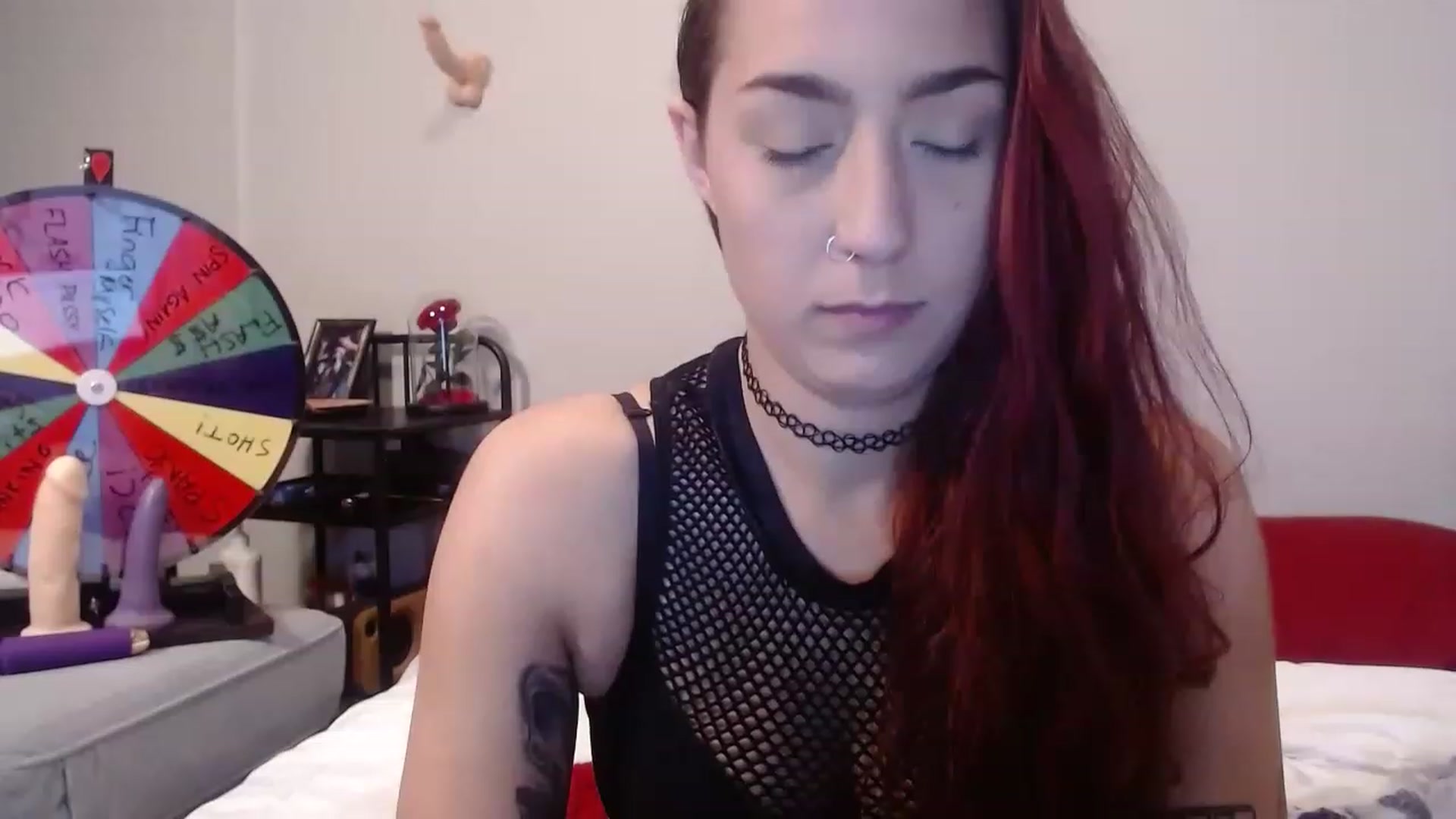 Gallery image thumbnail from Nickyx0x's myfreecams stream on, 12/16/2022, 19:31 image 7 of 20