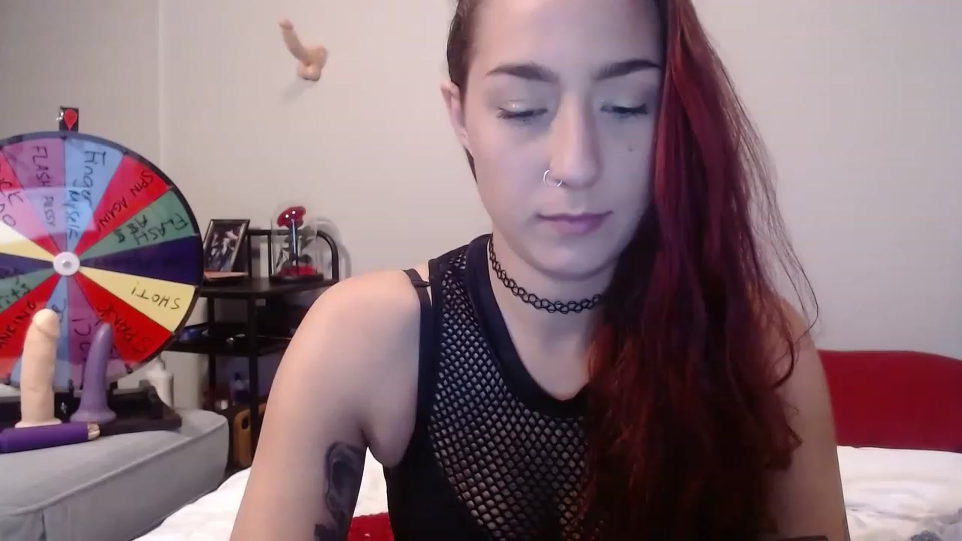 Gallery image thumbnail from Nickyx0x's myfreecams stream on, 12/16/2022, 19:31 image 8 of 20