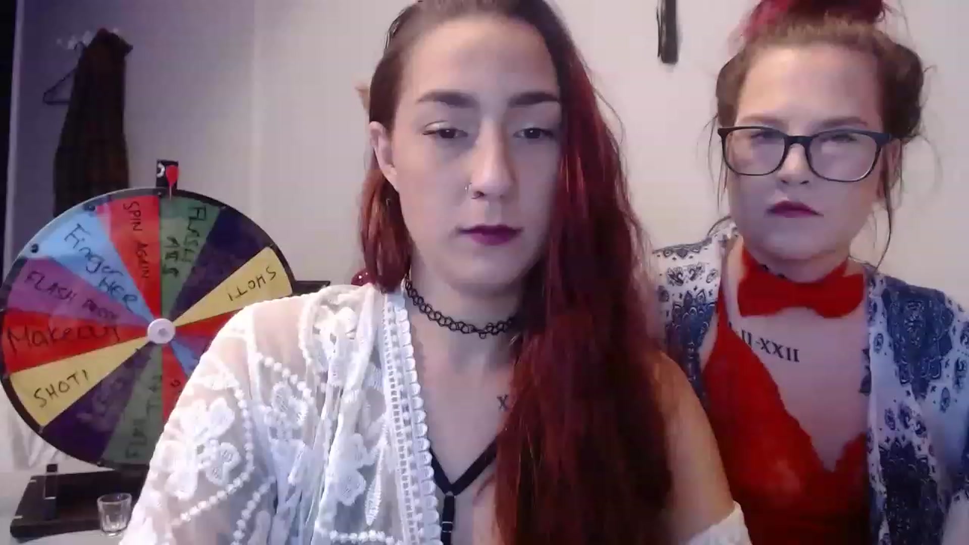 Gallery image thumbnail from Nickyx0x's myfreecams stream on, 12/17/2022, 22:54 image 6 of 20