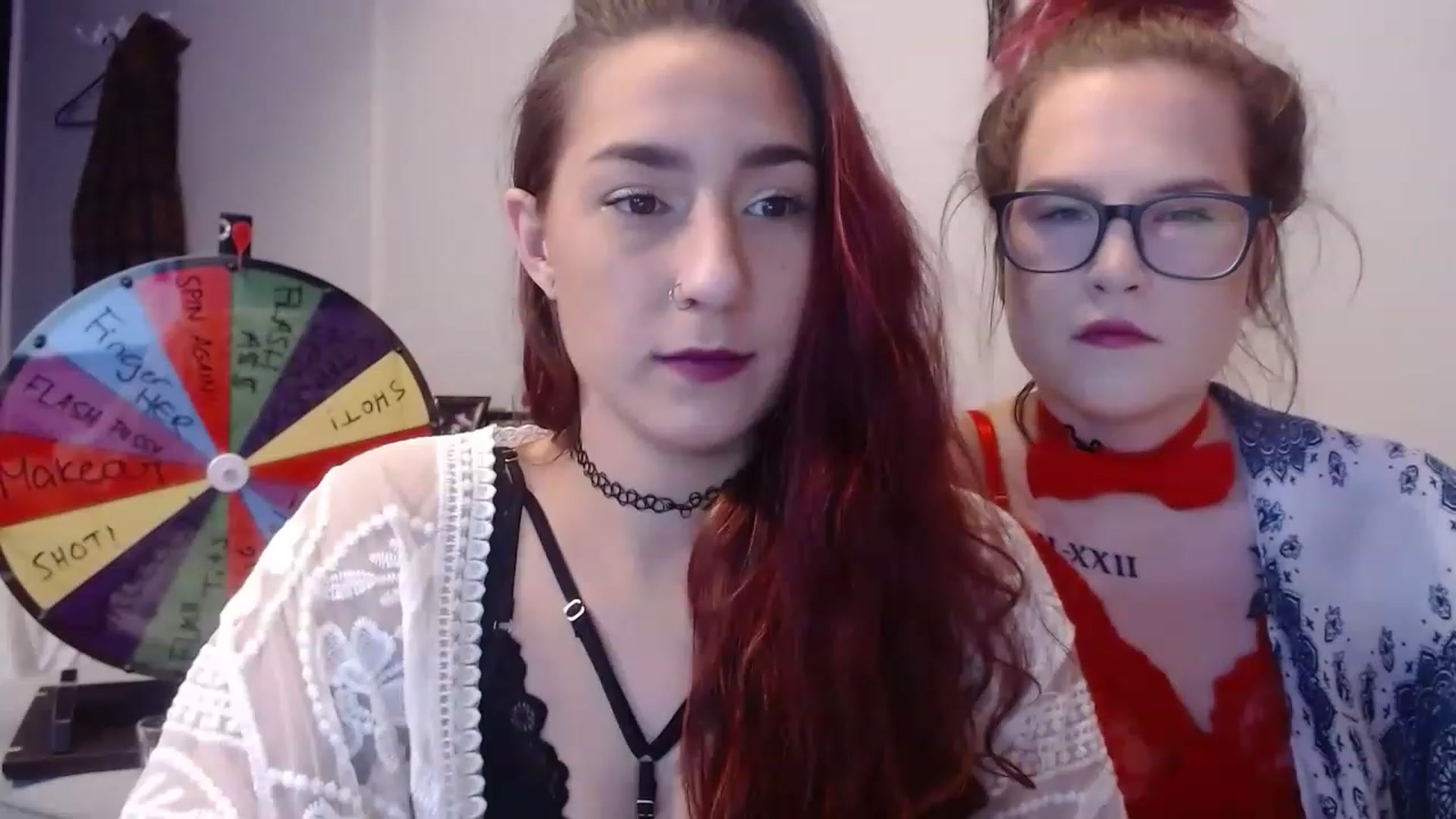 Gallery image thumbnail from Nickyx0x's myfreecams stream on, 12/17/2022, 22:54 image 20 of 20