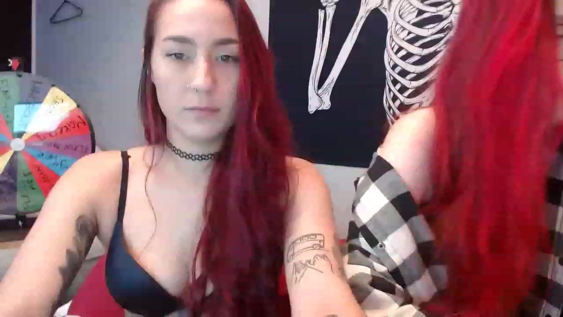 Gallery image thumbnail from Nickyx0x's myfreecams stream on, 12/22/2022, 22:47 image 10 of 20