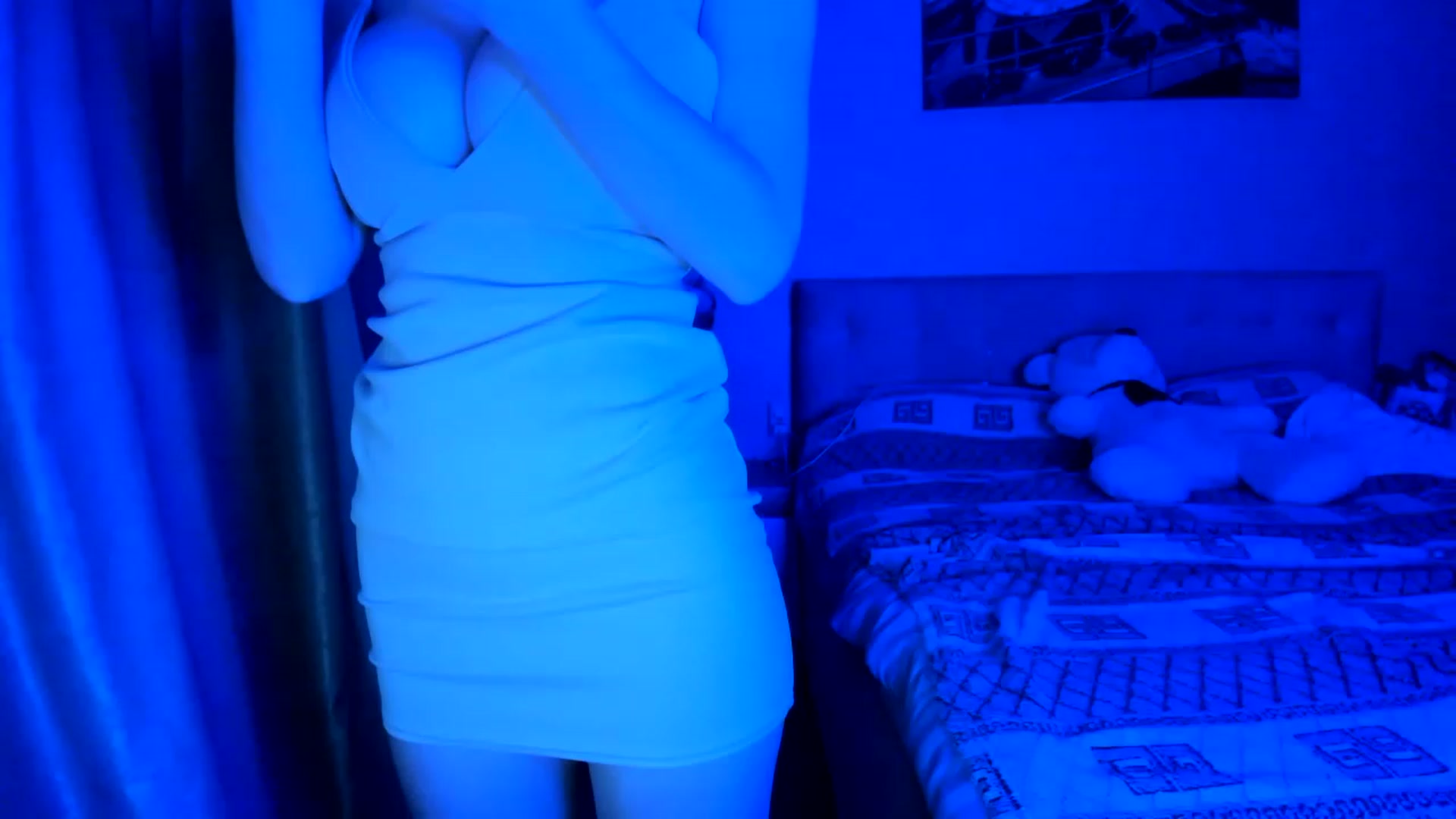 Gallery image thumbnail from NicolBigboobs's myfreecams stream on, 06/14/2023, 18:20 image 18 of 20