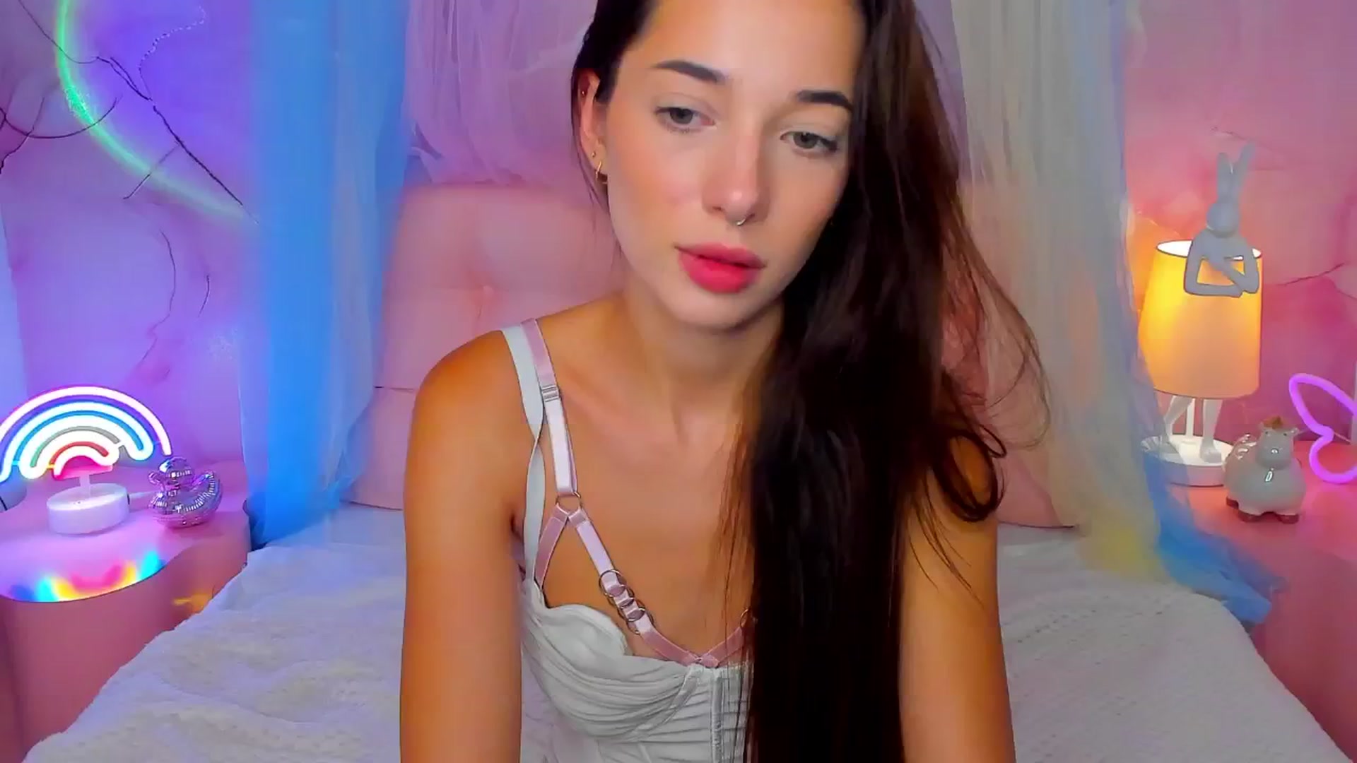 Gallery image thumbnail from NicolYves's myfreecams stream on, 10/08/2025, 13:07 image 7 of 20