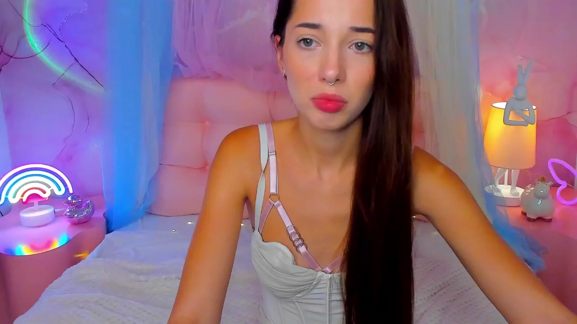 Gallery image thumbnail from NicolYves's myfreecams stream on, 10/08/2025, 13:07 image 20 of 20
