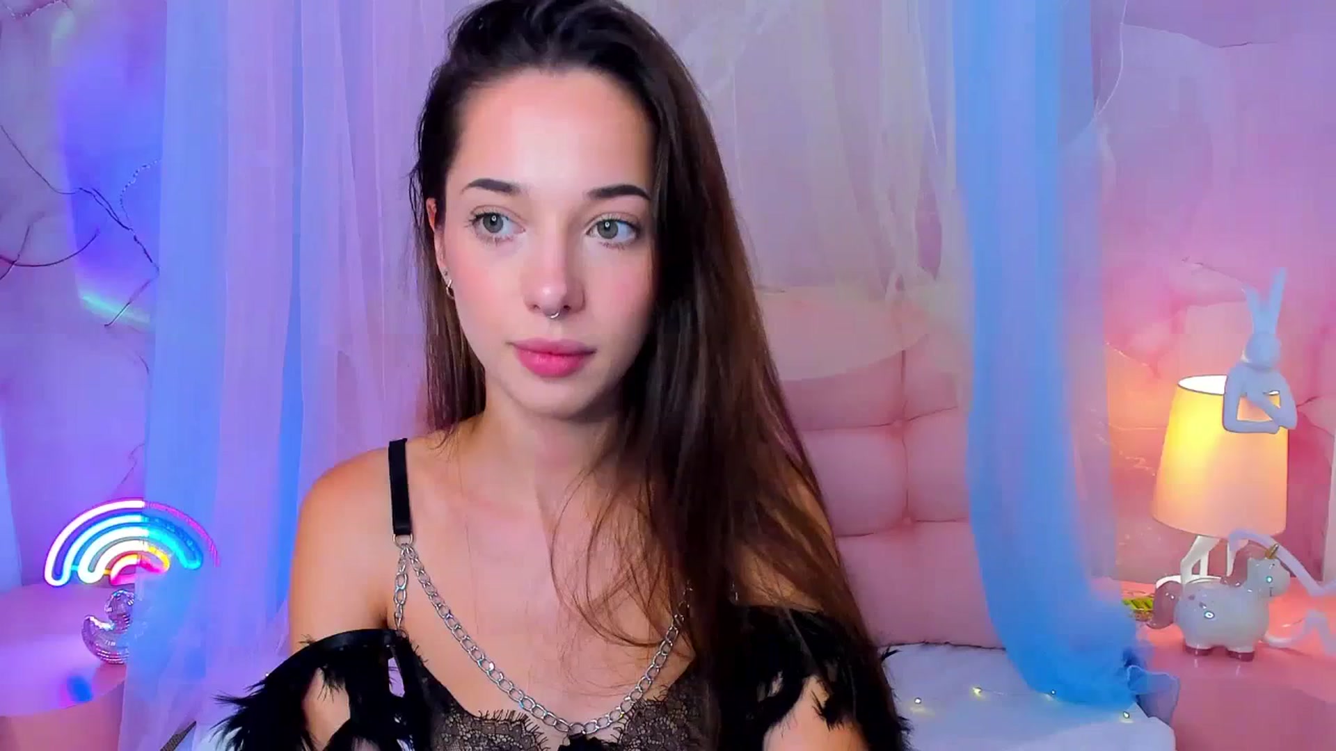 Gallery image thumbnail from NicolYves's myfreecams stream on, 11/28/2025, 17:12 image 13 of 20